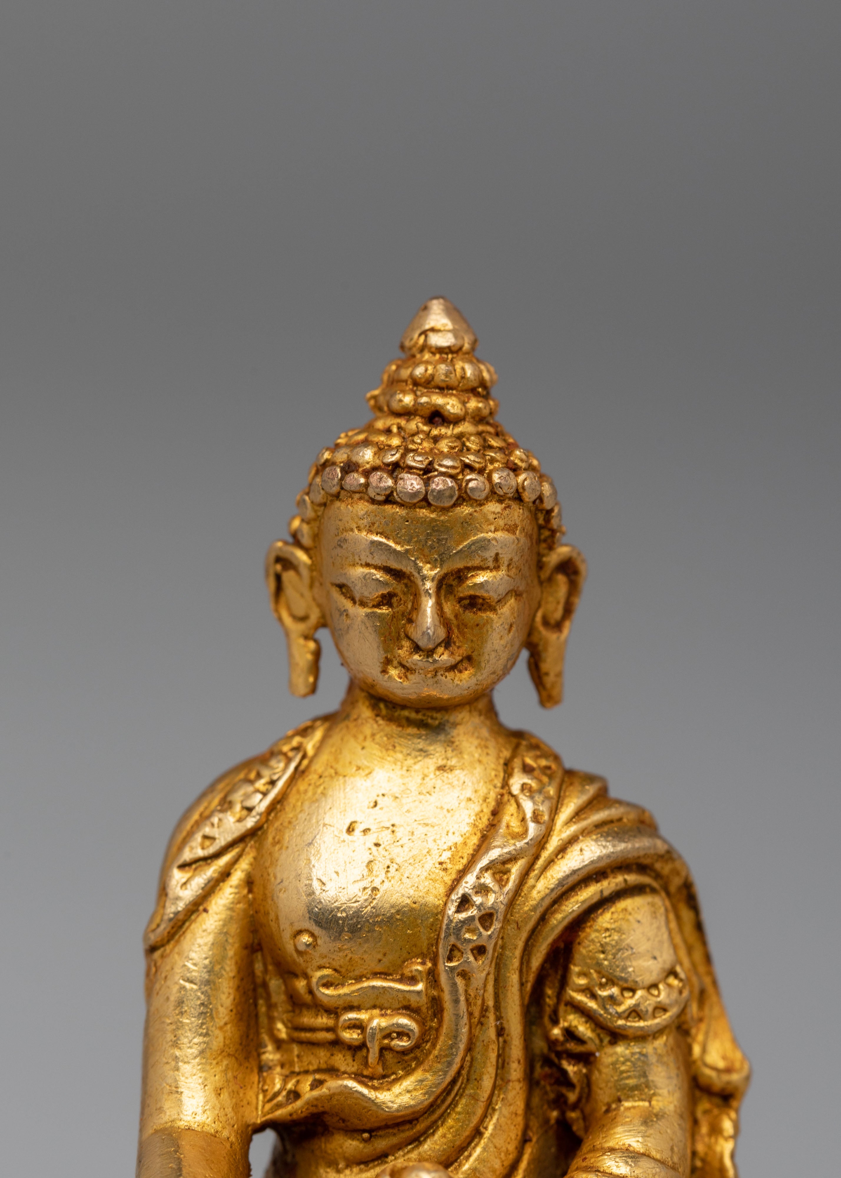 Shakyamuni Buddha Statue for Meditation | Gold Plated Copper Figure