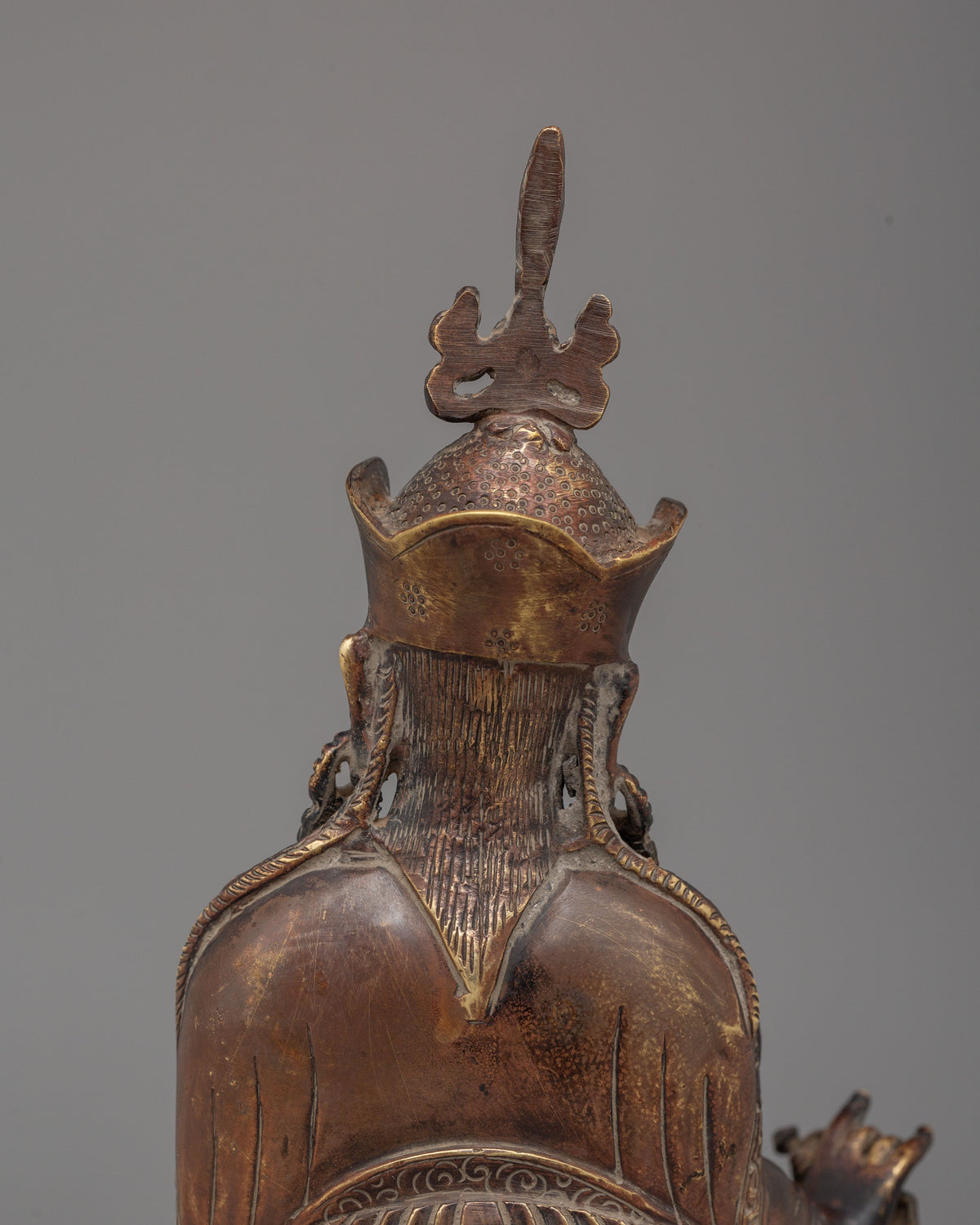 Tibetan Spiritual Guru Rinpoche Statue | Symbol of Wisdom & Compassion