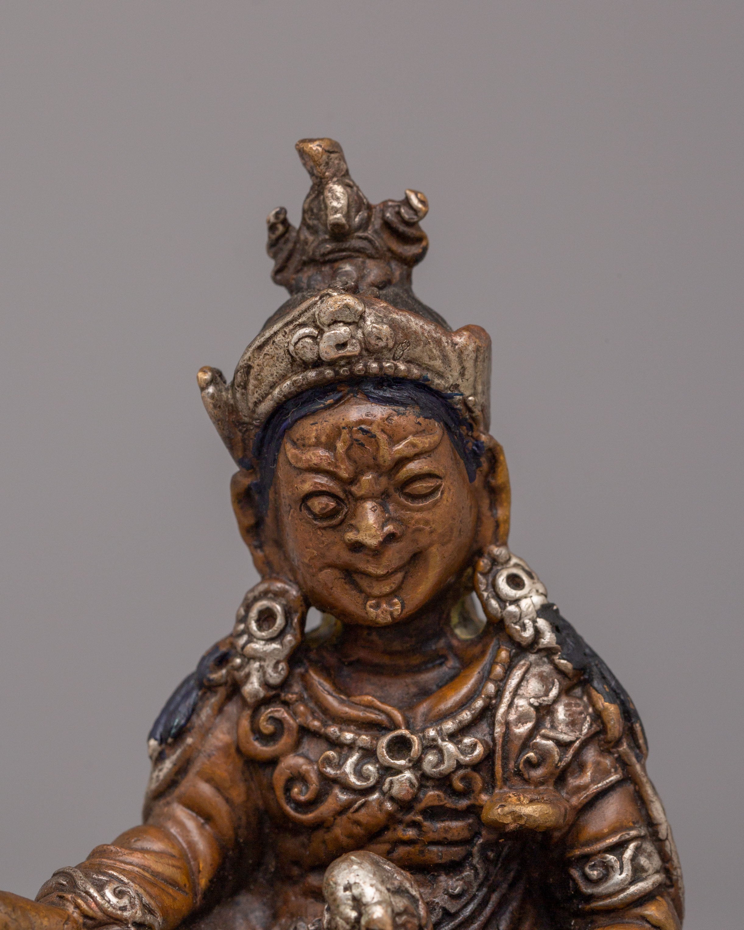 Himalayan Guru Rinpoche Meditation Statue | Traditional Tibetan Artwork
