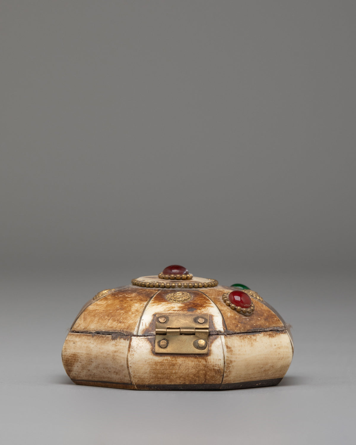 Tibetan Buddhist Jewellery Box | Handmade Treasure Chest for Spiritual Decor