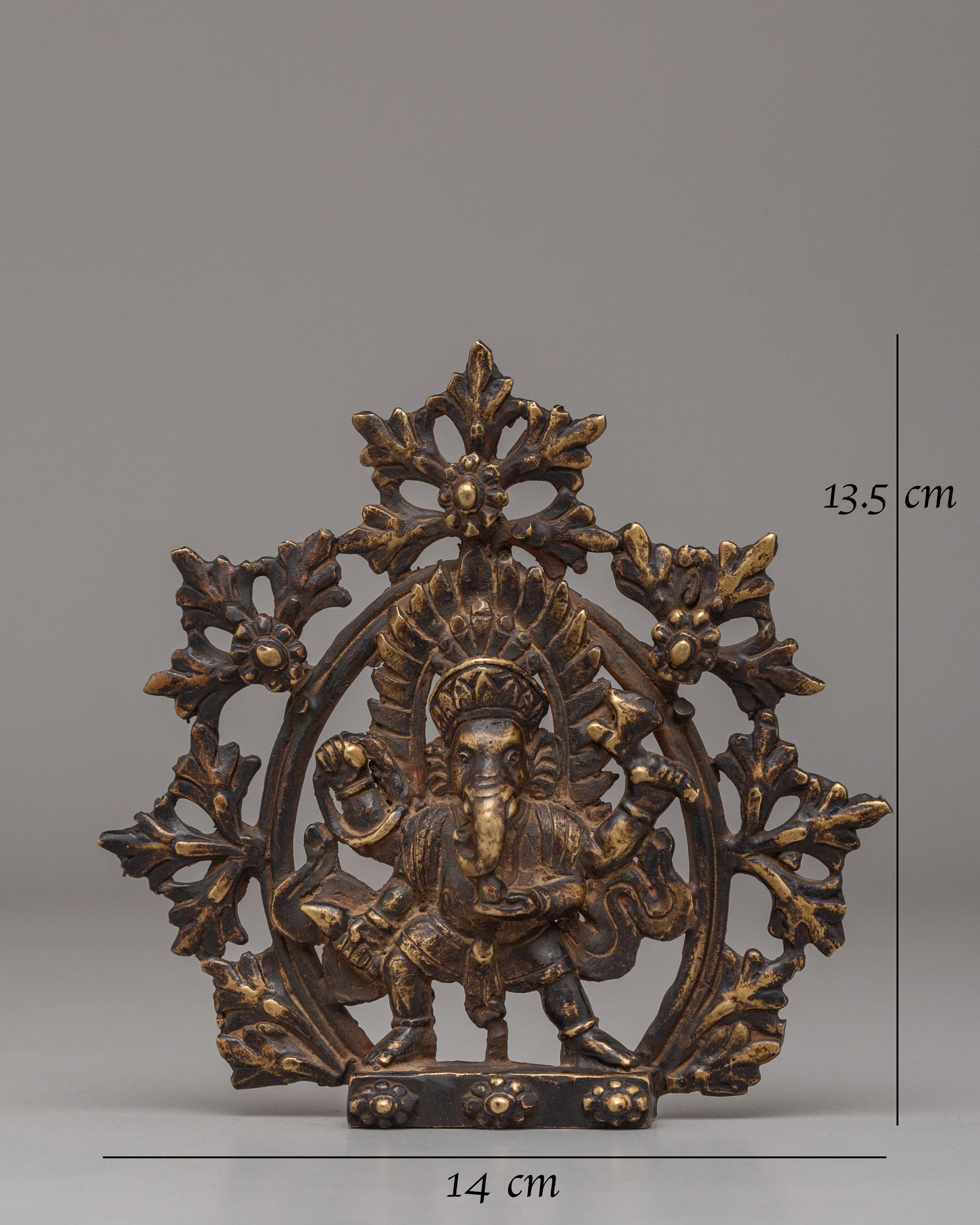 Sacred Ganapati Sculpture | Traditional Nepalese Artwork