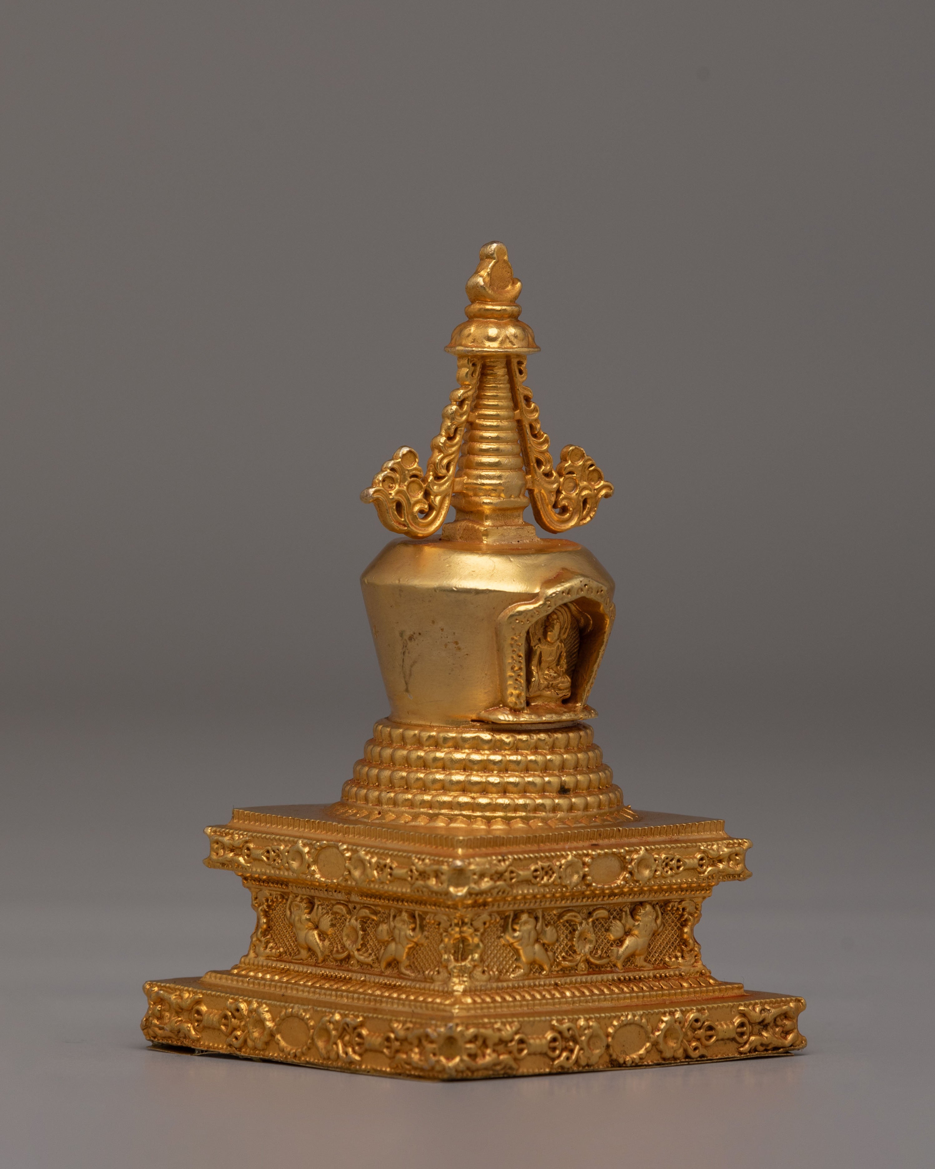 Sacred Tibetan Lotus Blossom Stupa | Buddhist Symbol of Enlightenment