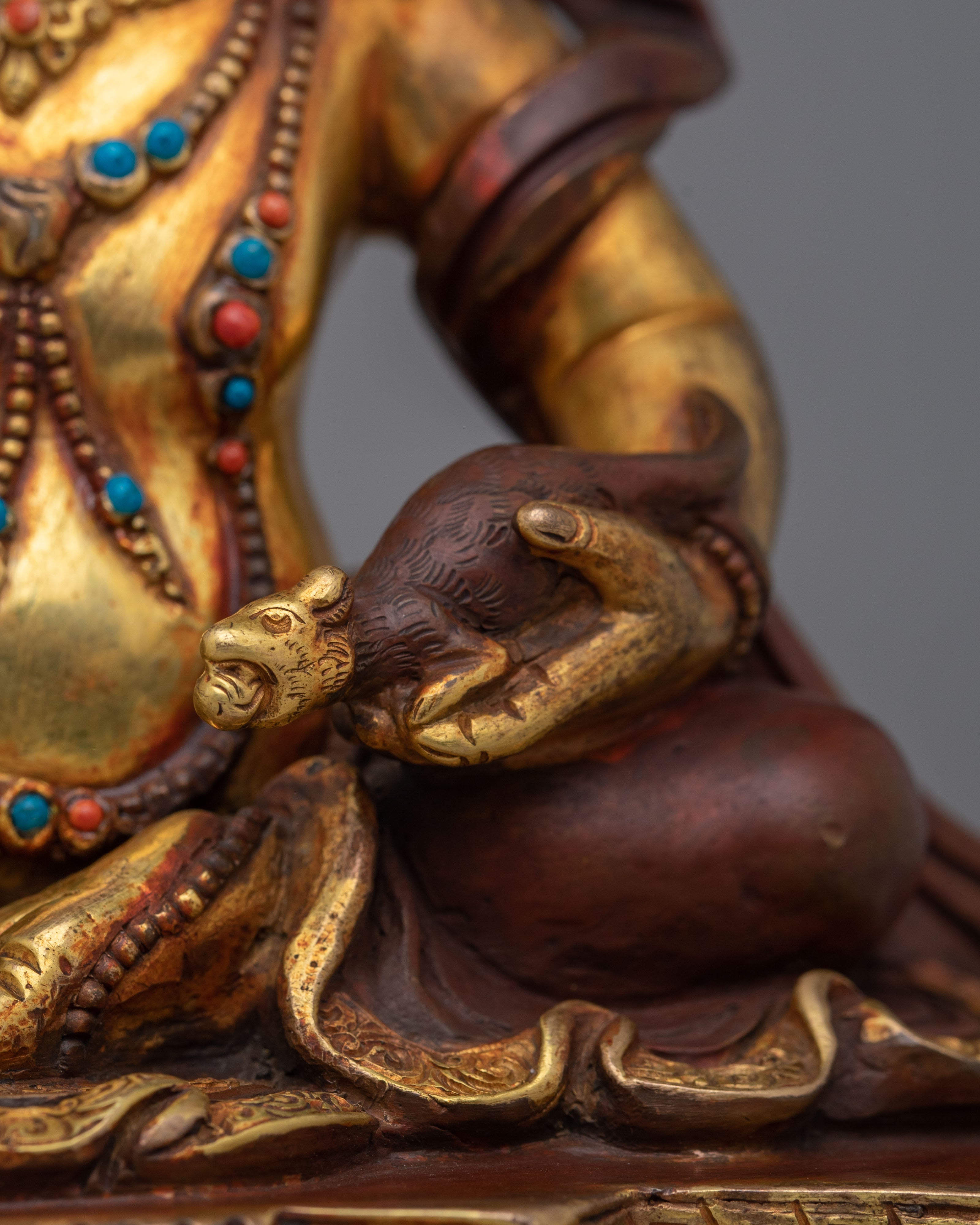 Traditional Sacred Dzambhala Statue | Tibetan Wealth Deity