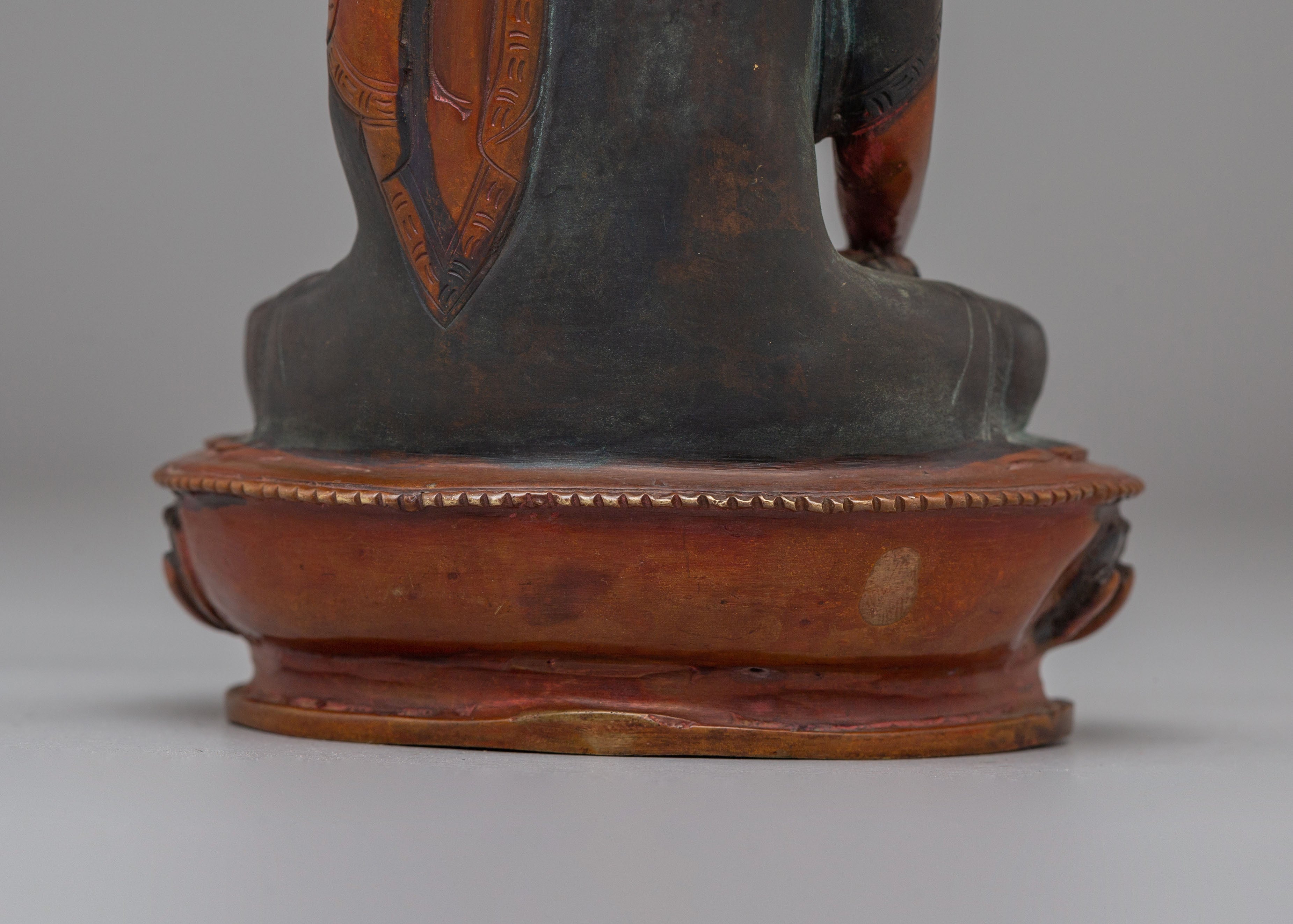 Spiritual Shakyamuni Buddha Altar Statue | Symbol of Peace & Compassion