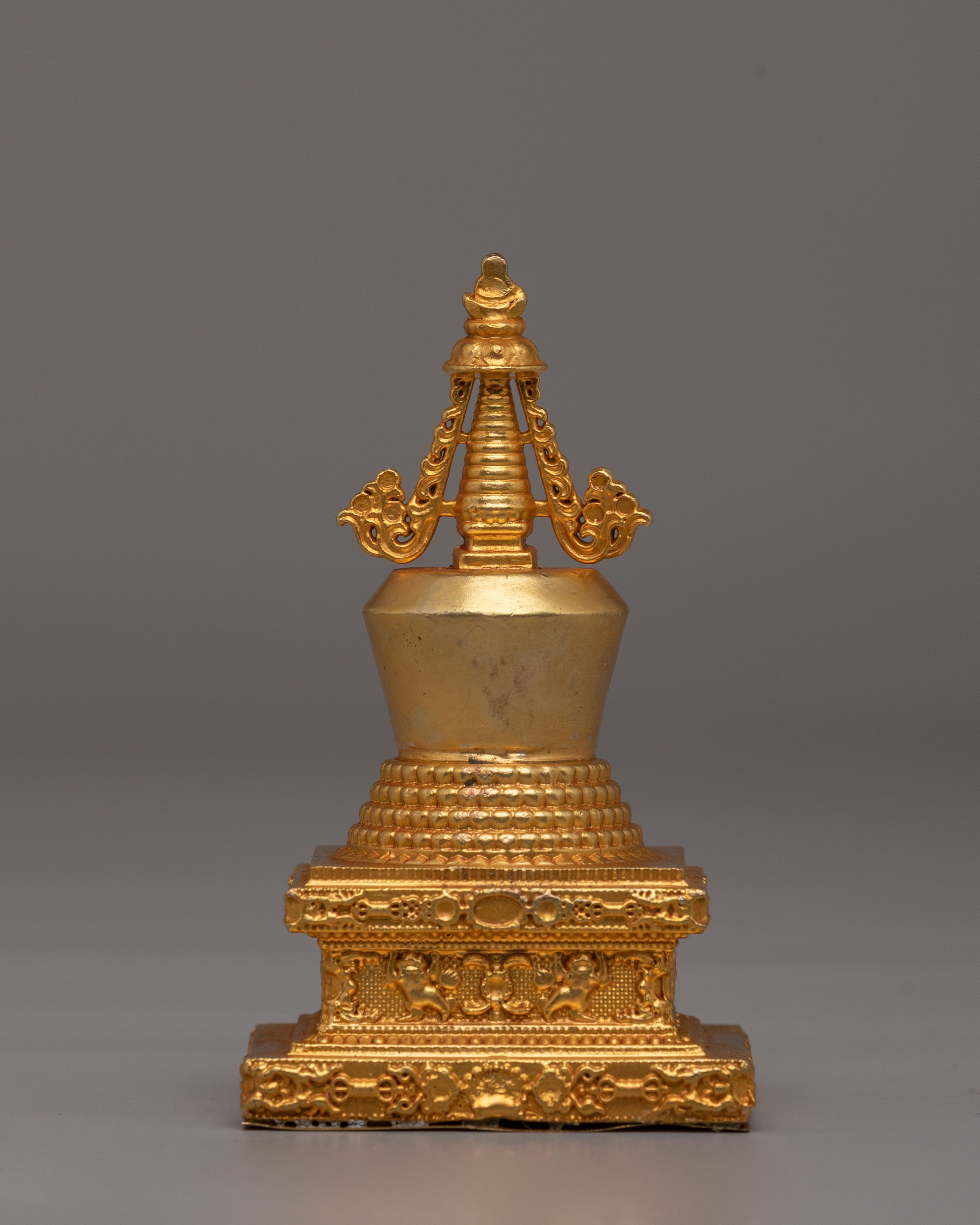 Sacred Tibetan Lotus Blossom Stupa | Buddhist Symbol of Enlightenment