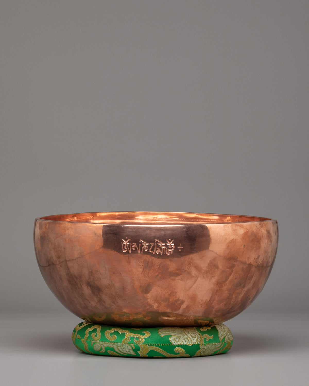 Handcrafted Singing Bowl Set | Tibetan Meditation Sound Healing