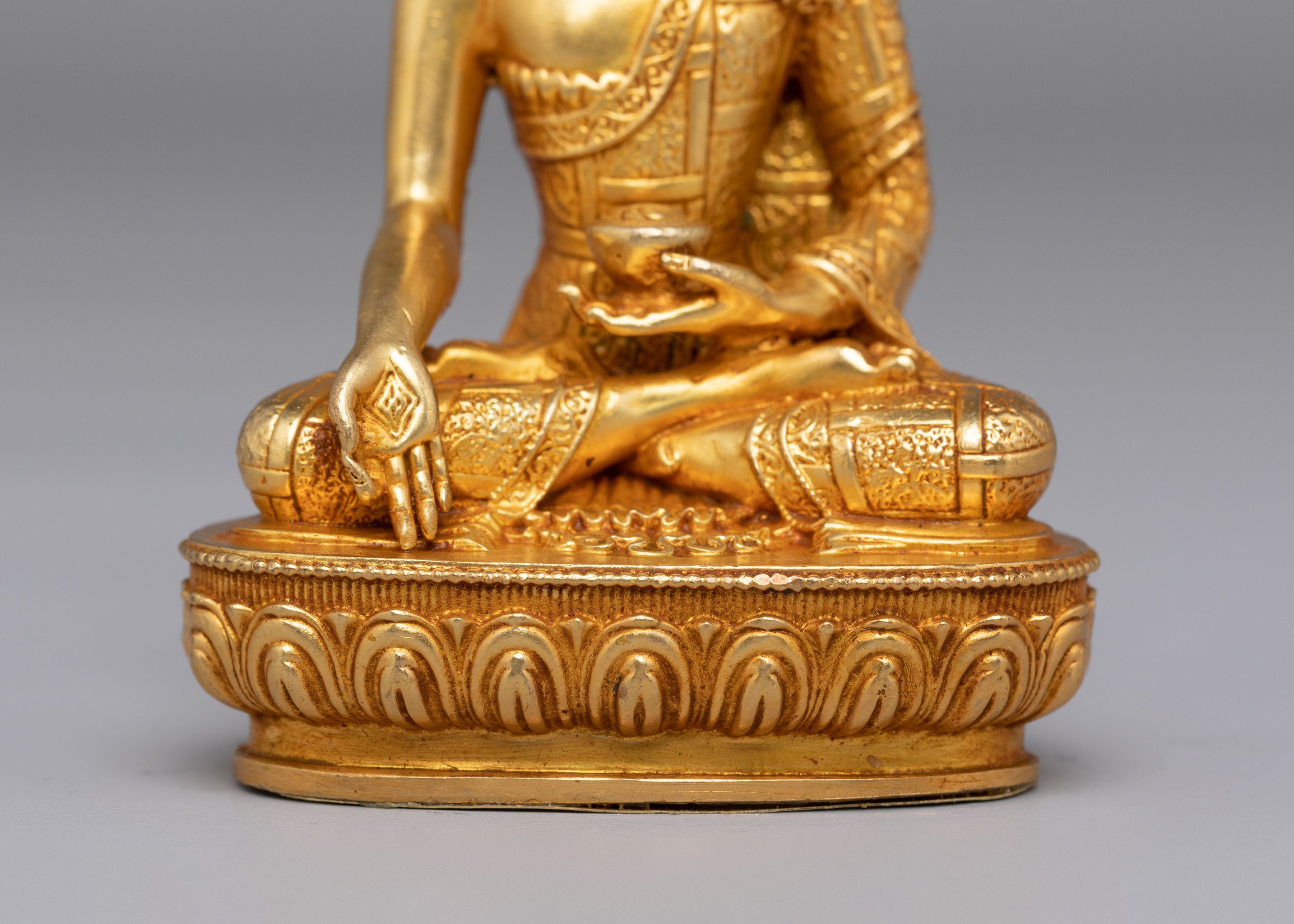 Tibetan Ratnasambhava Buddha Statue | Symbol of Abundance and Equality