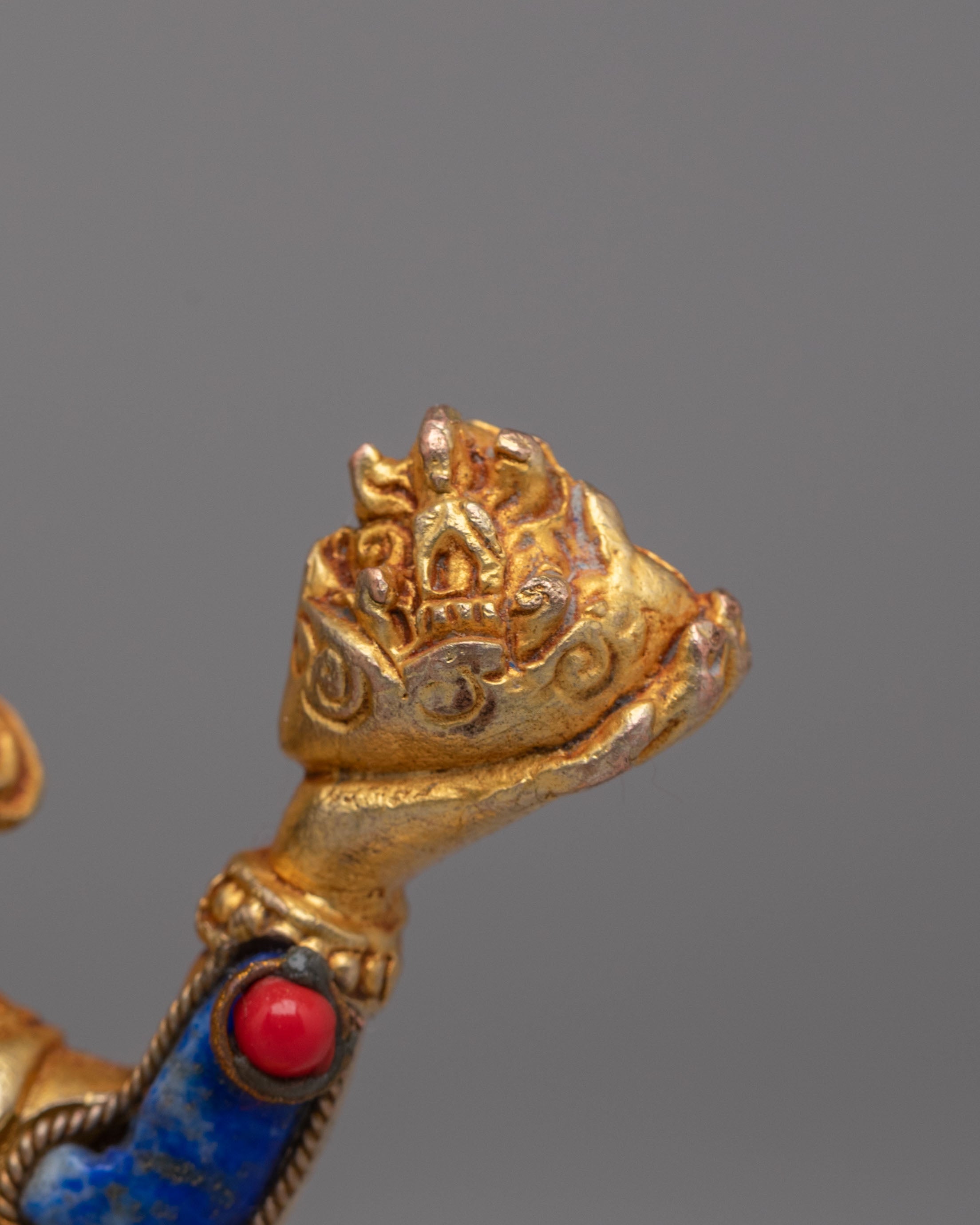 Hanuman Hindu Deity Statue | A Symbol of Strength and Devotion
