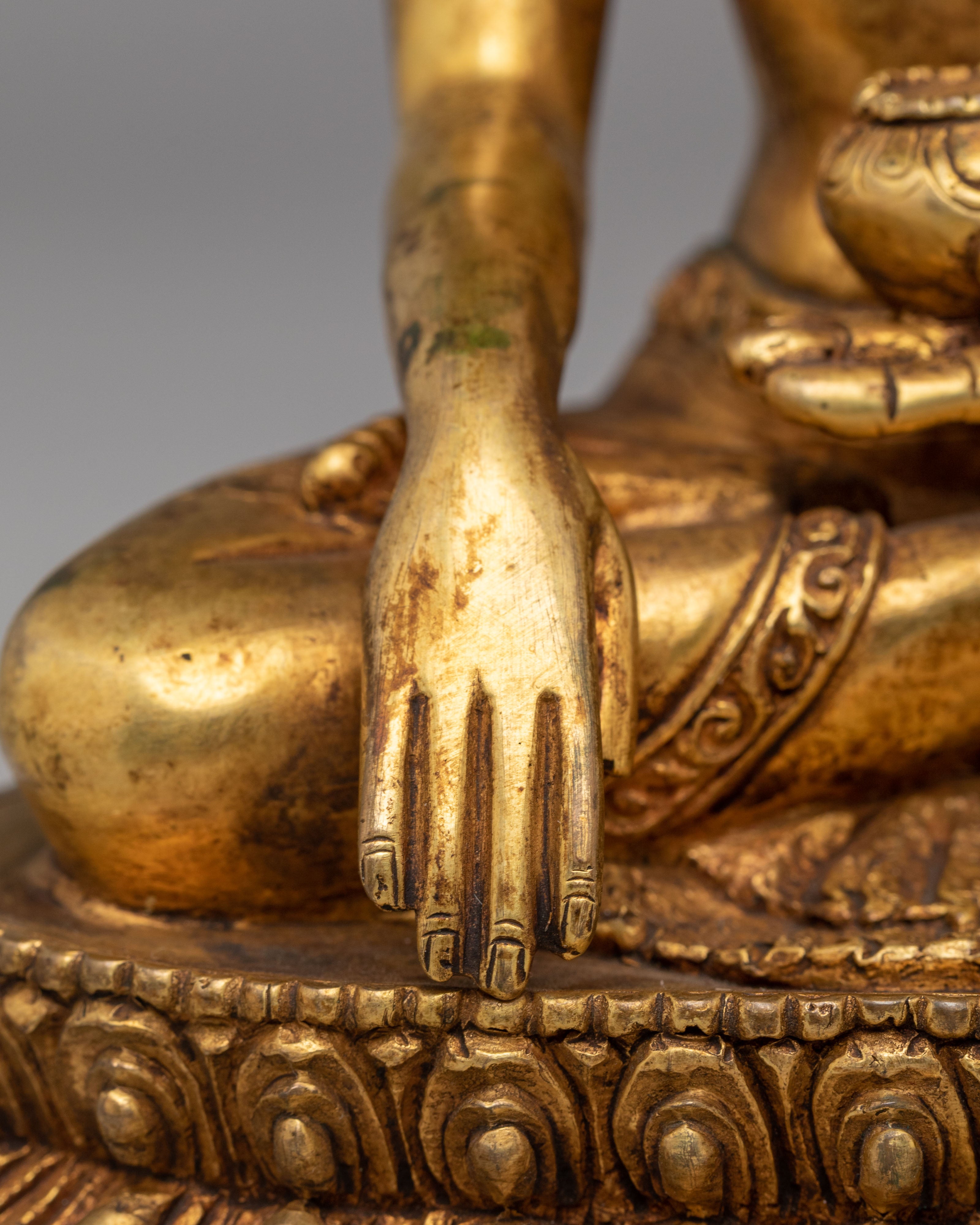 Tibetan Shakyamuni Buddha Figure | Symbol of Enlightenment