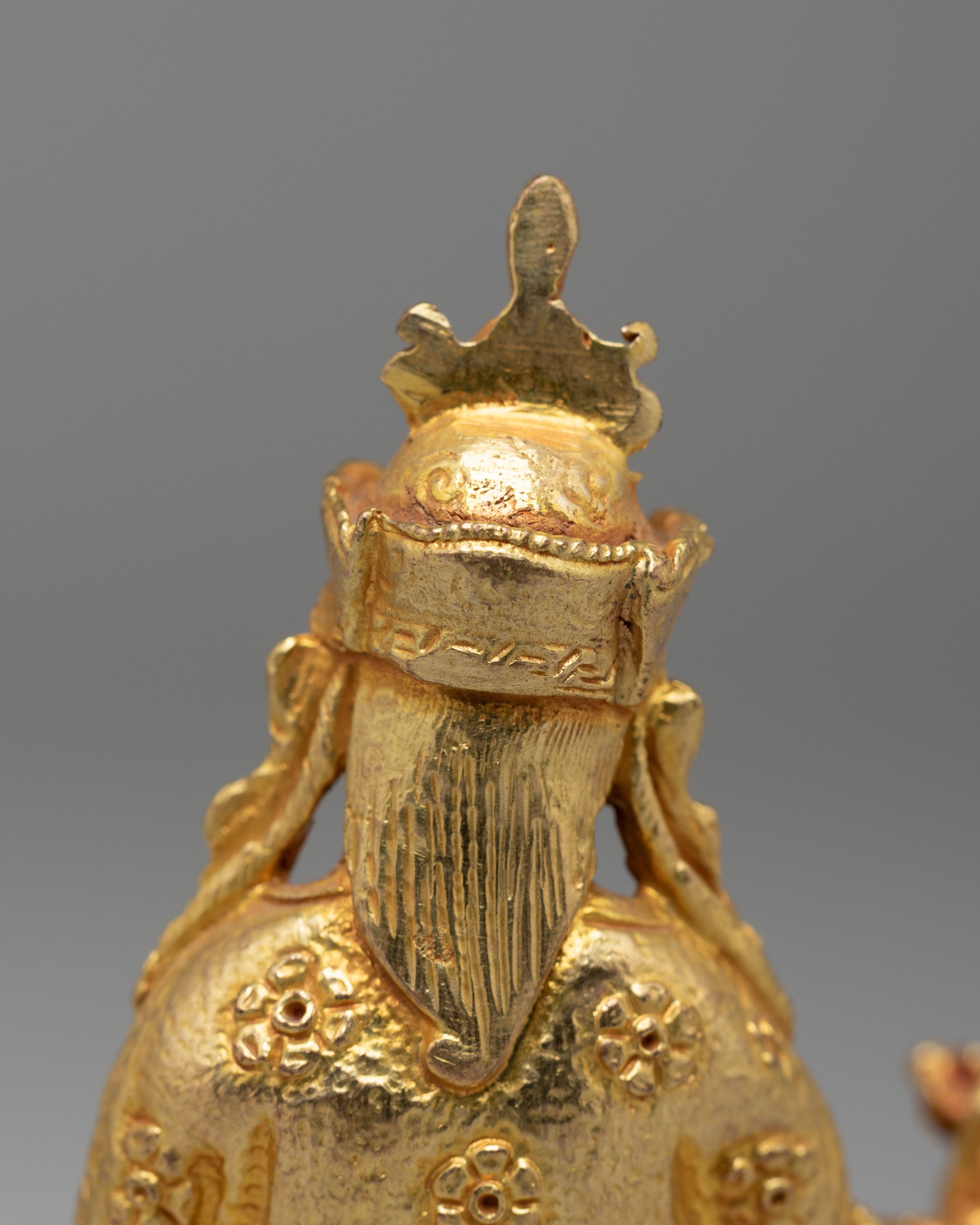 Tibetan Guru Rinpoche Spiritual Statue | Himalayan Artwork