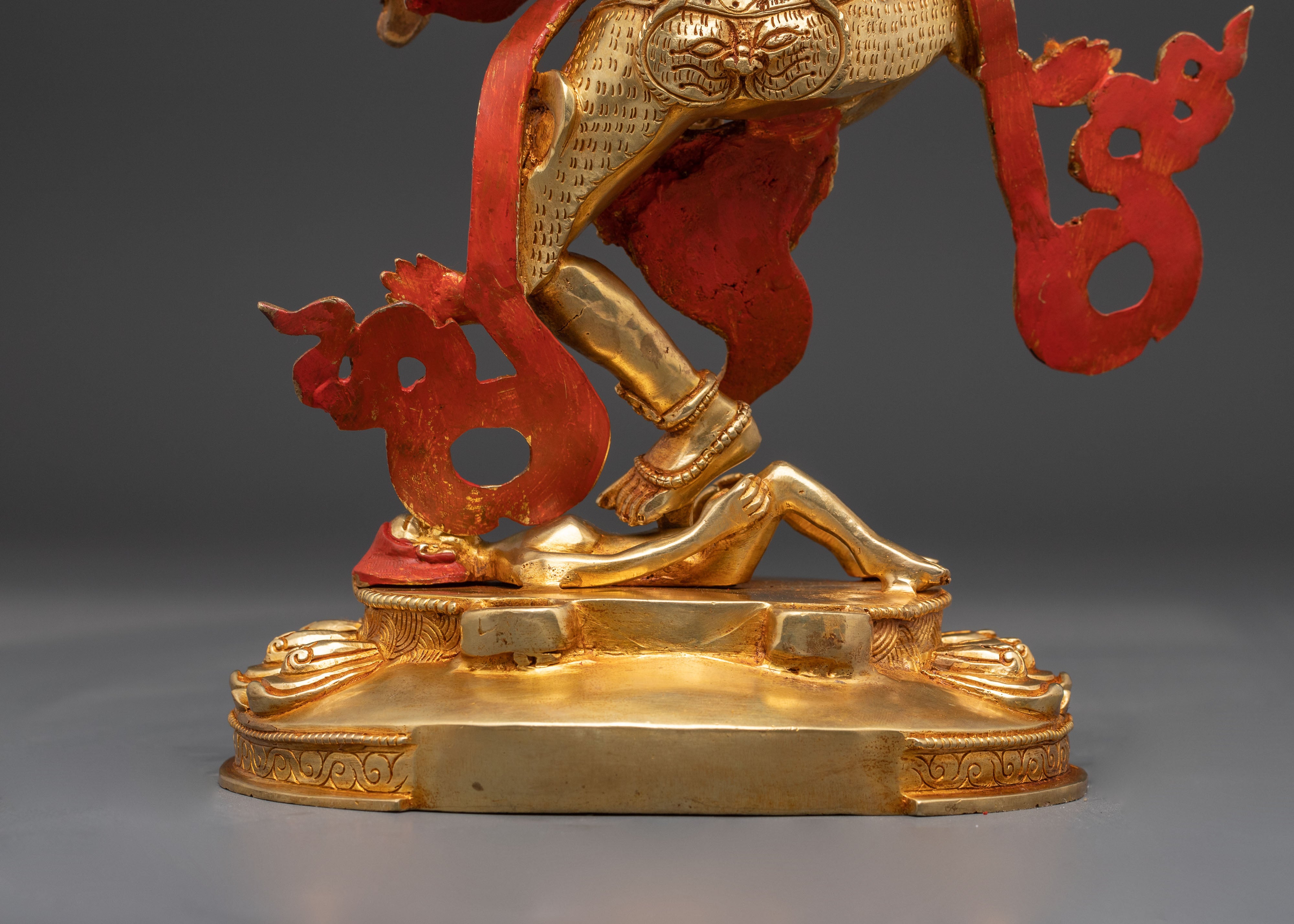 Handcrafted Guru Kurukulla Statue | Tibetan Art