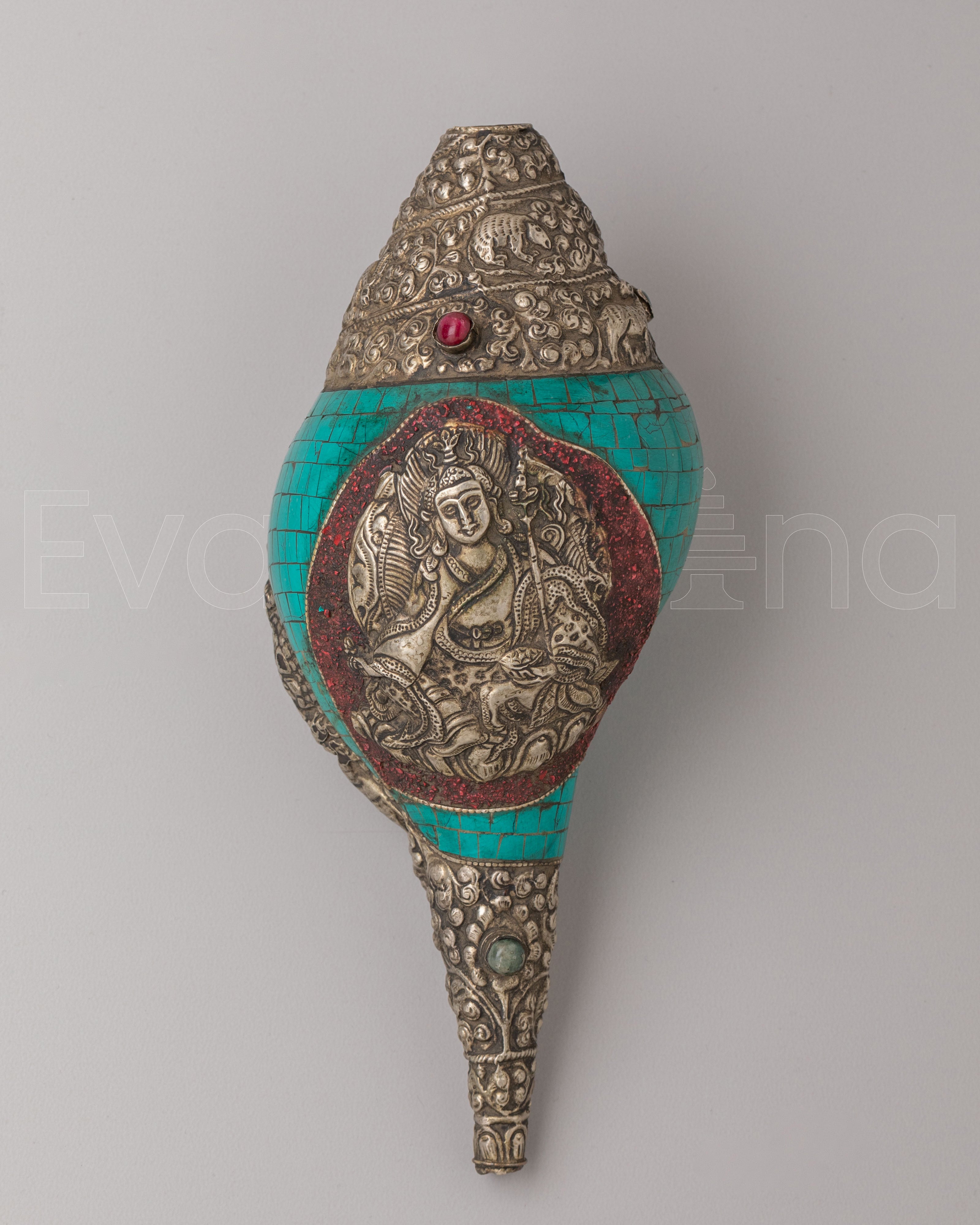 Guru Rinpoche Carved Conch