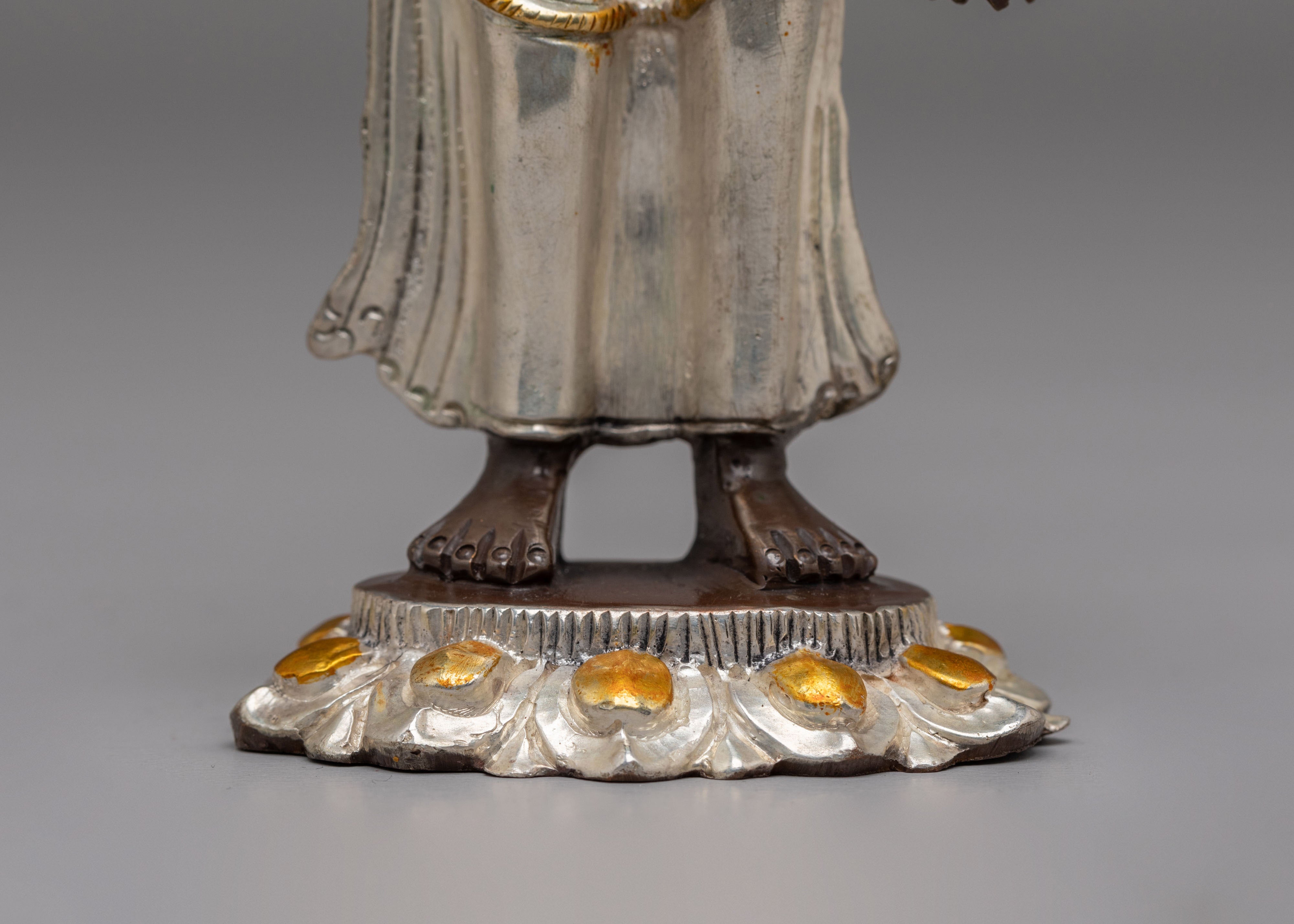 Standing Lokeshwor Statue | Symbol of Compassion and Wisdom