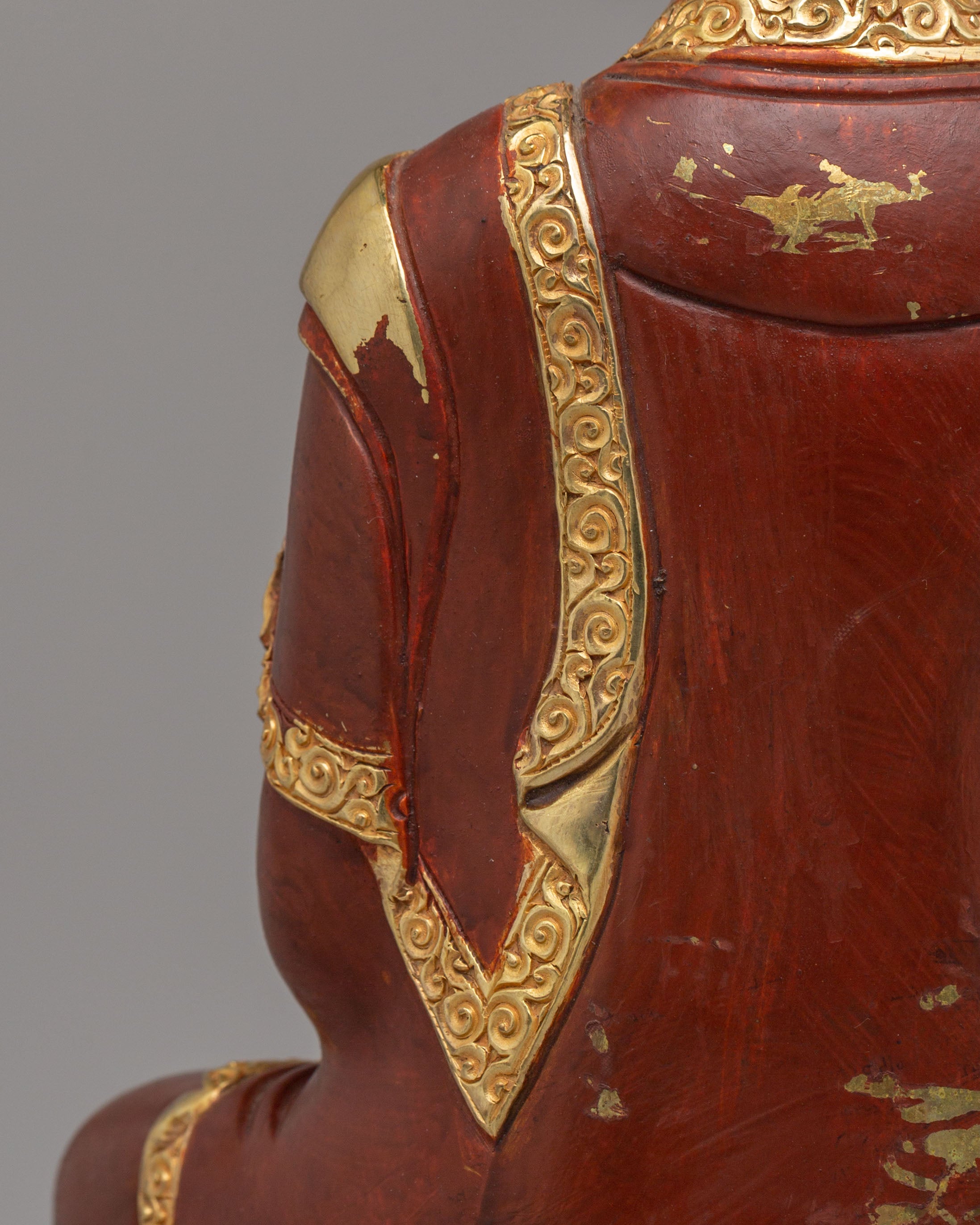 Copper Statue of Buddha Shakyamuni | Sacred Figure of Wisdom & Enlightenment