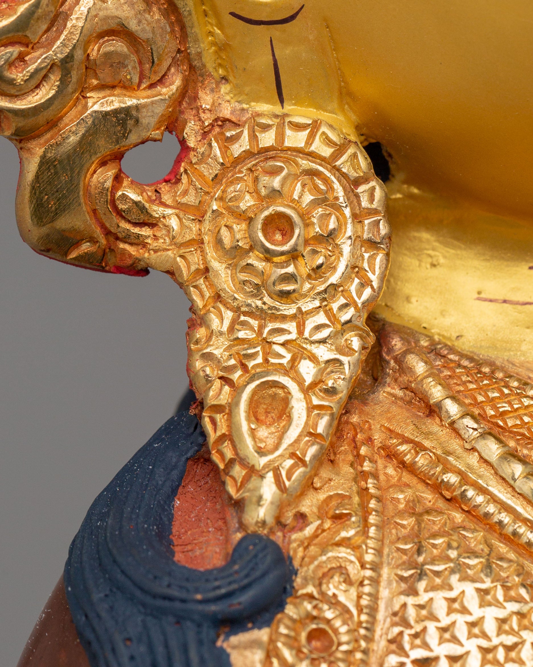 Padmasambhava Guru Rinpoche Figurine | Tibetan Buddhist Statue for Spiritual Decor