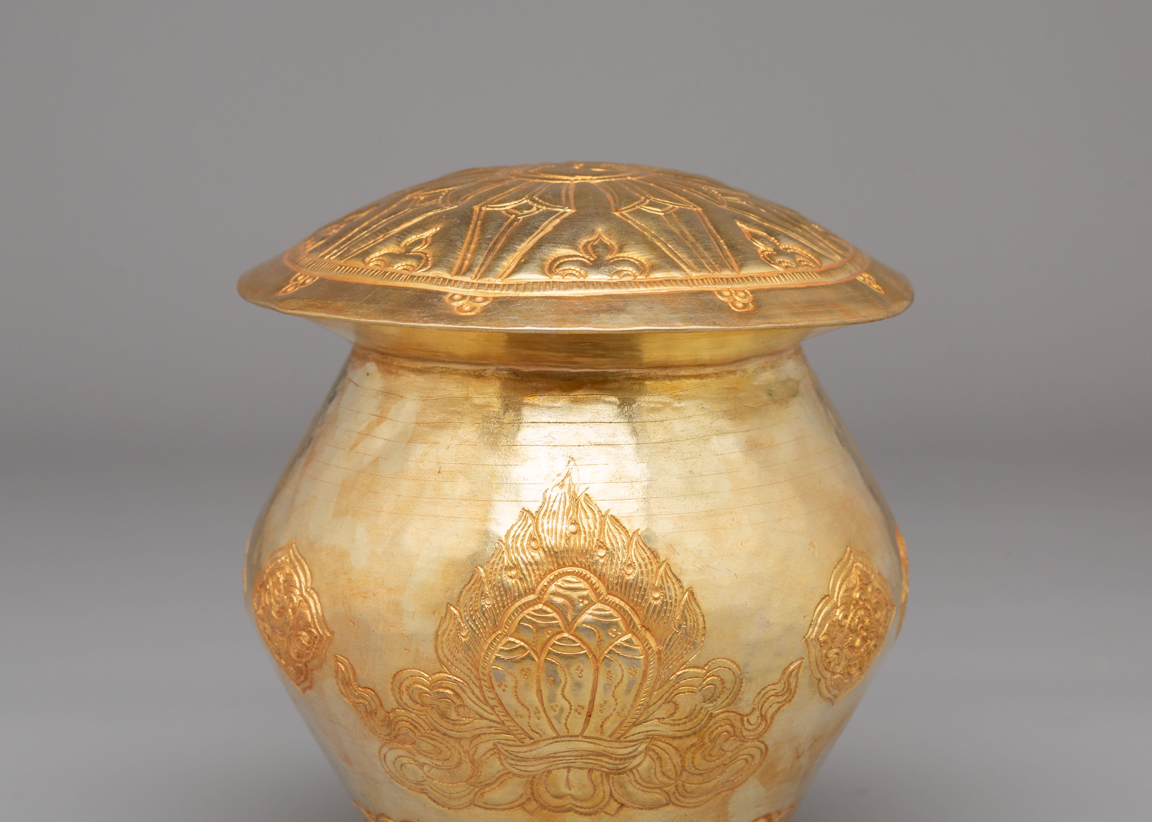 Traditional Himalayan Kalash | Copper Sacred Offering Vase