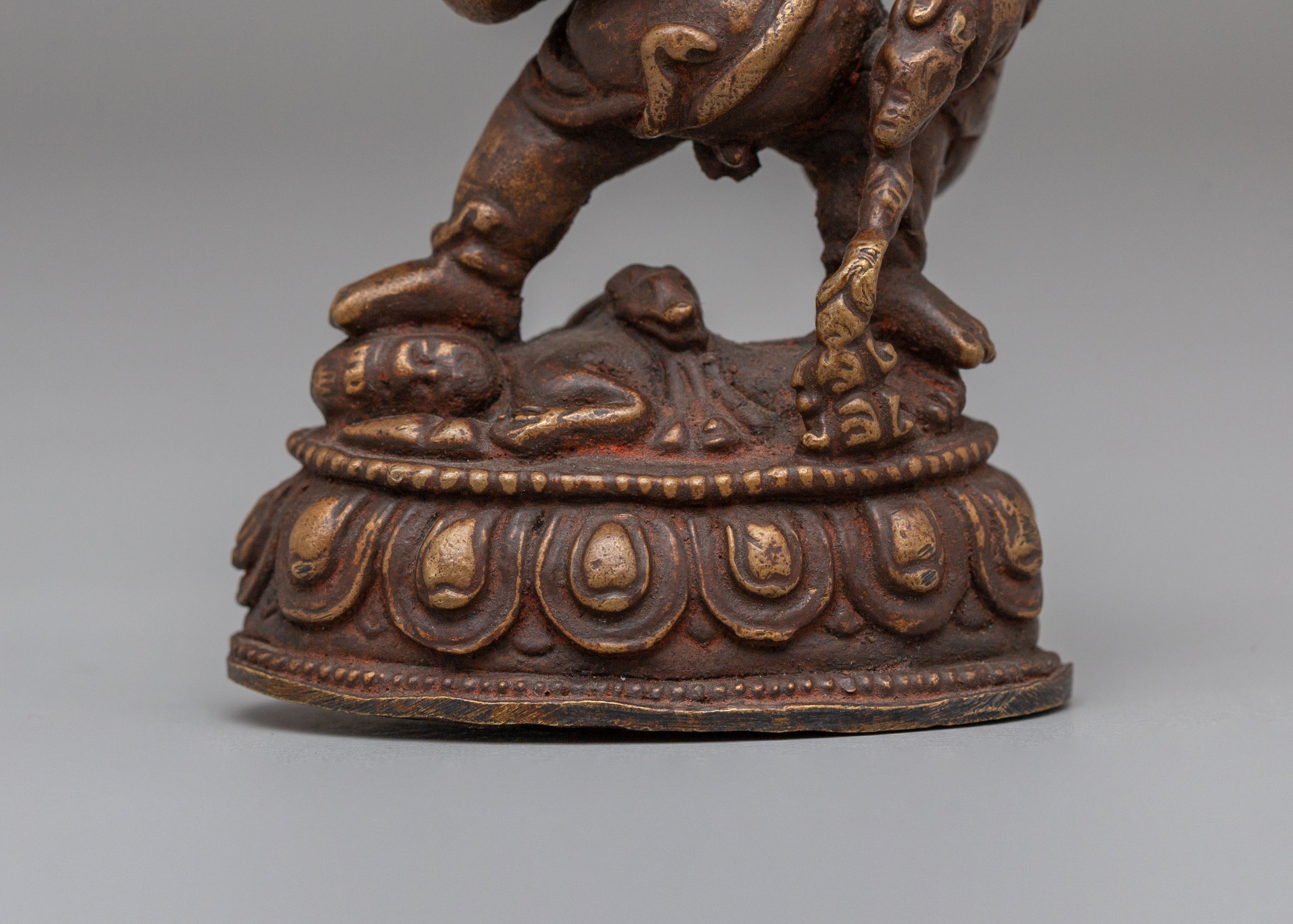 Black Dzambhala Wealth Deity Sculpture | Sacred Buddhist Altar Decor