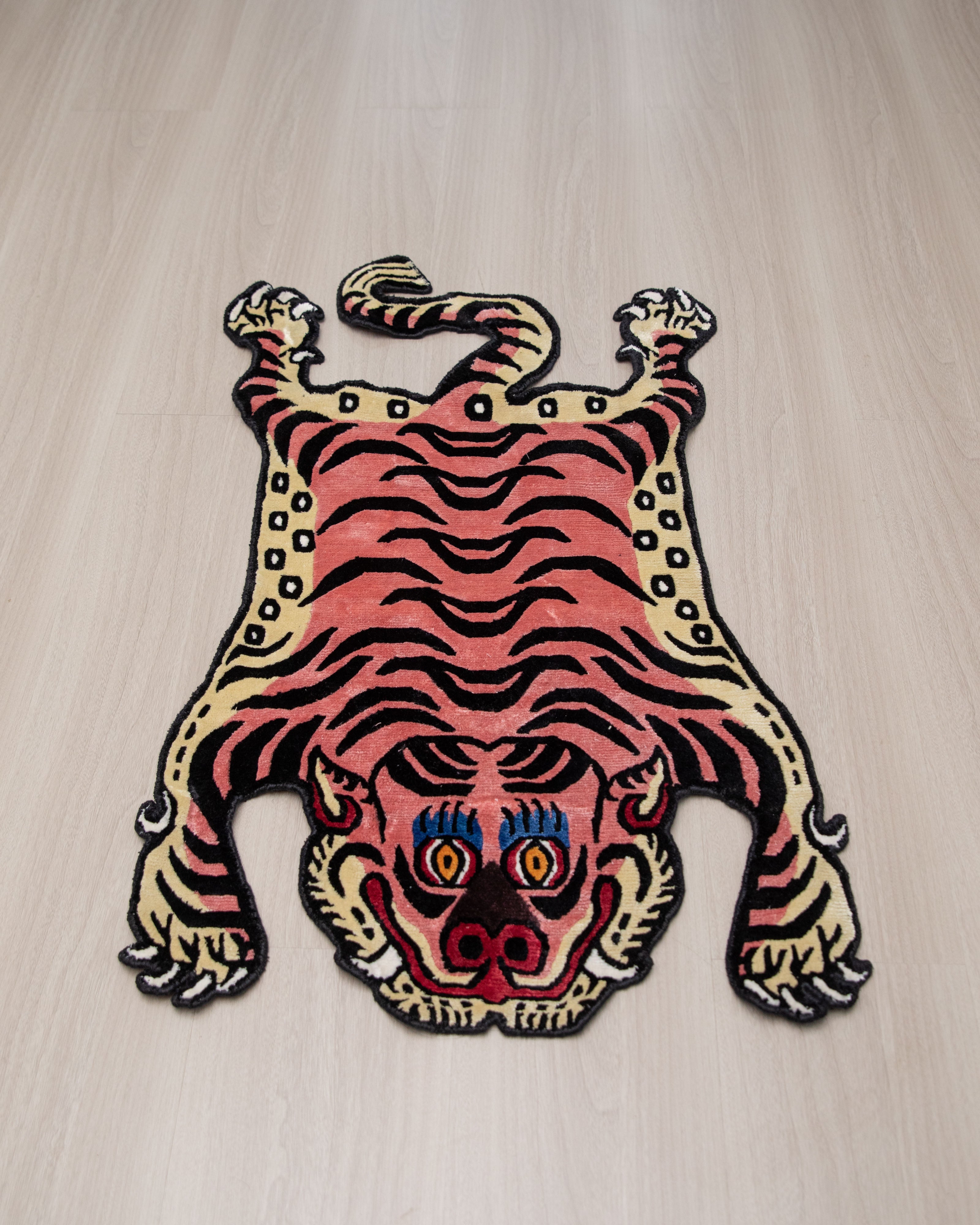 Decorative Handmade Tiger Rug | Handmade Tibetan Art