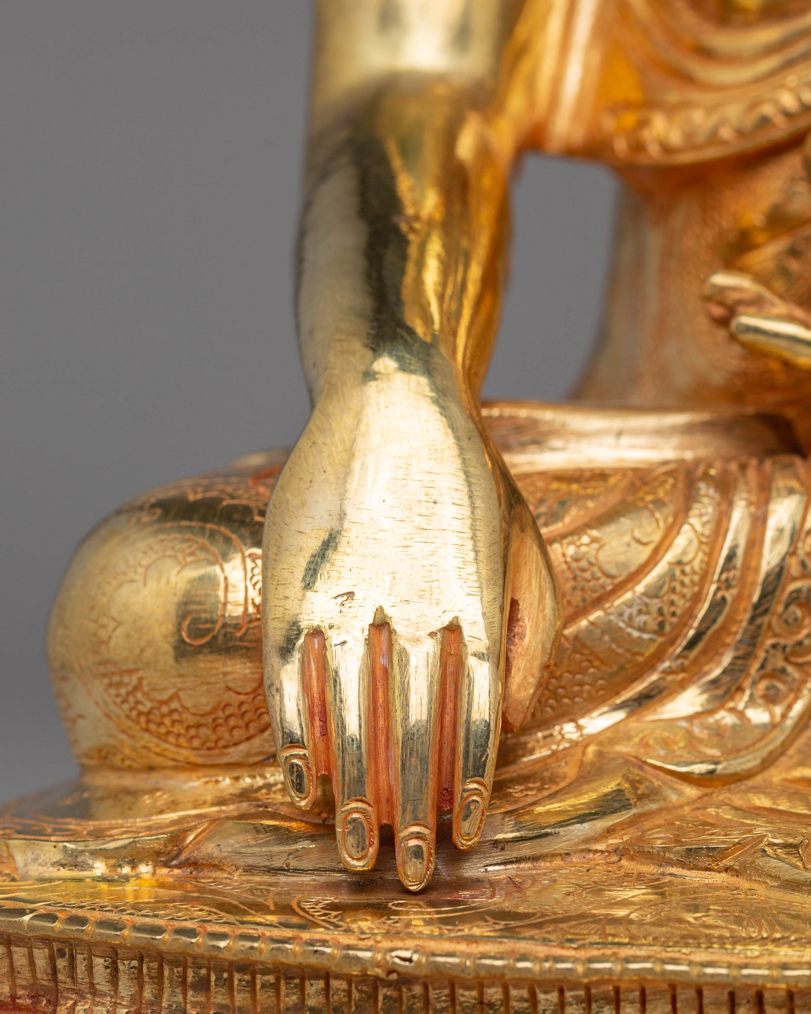 Handmade Golden Statue of Shakyamuni Buddha | Symbol of Wisdom & Enlightenment