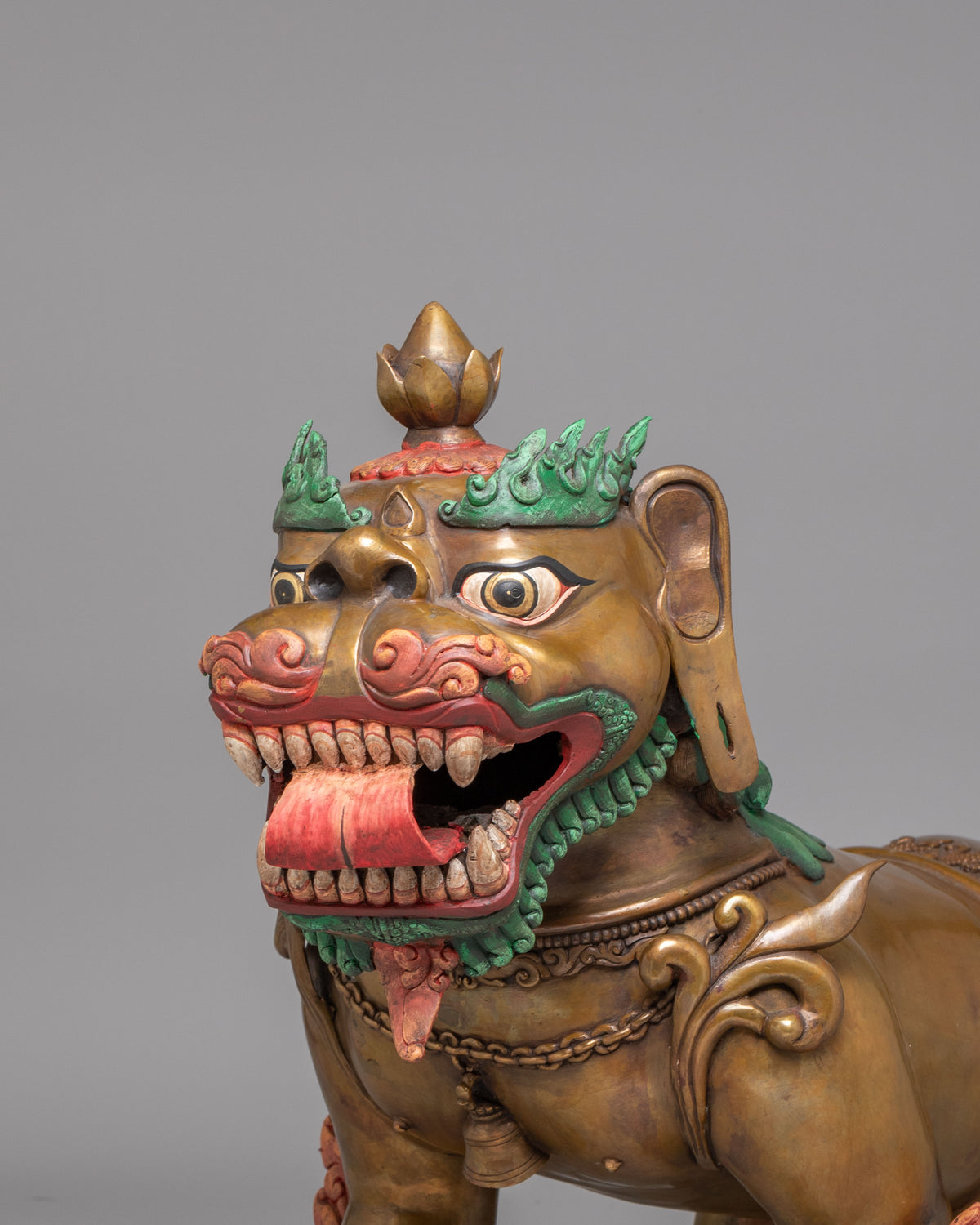 Protective Guardian Lion Statue Set | Symbol of Strength and Power
