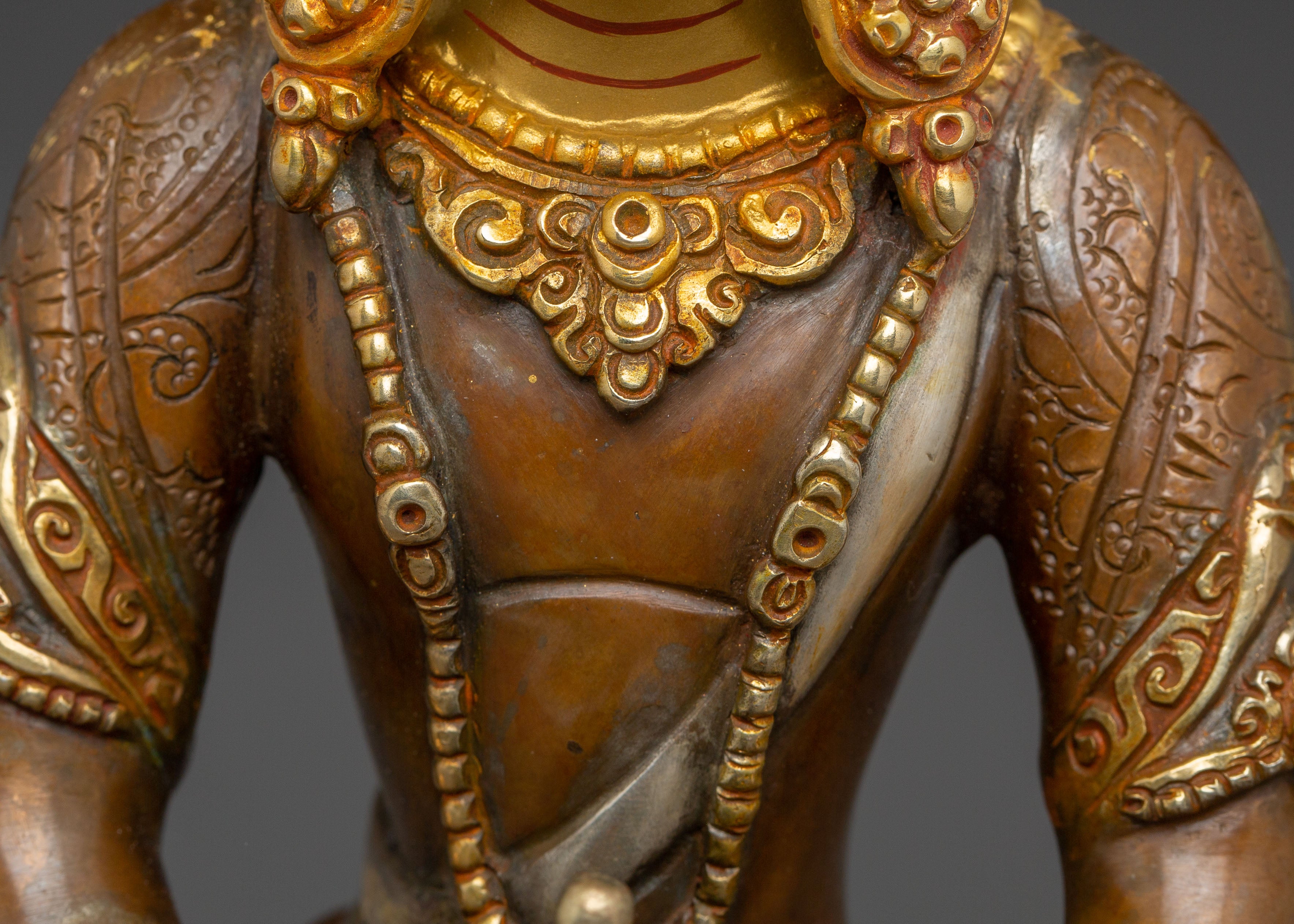 Traditional Vairocana Buddha Statue | Symbol of Cosmic Enlightenment