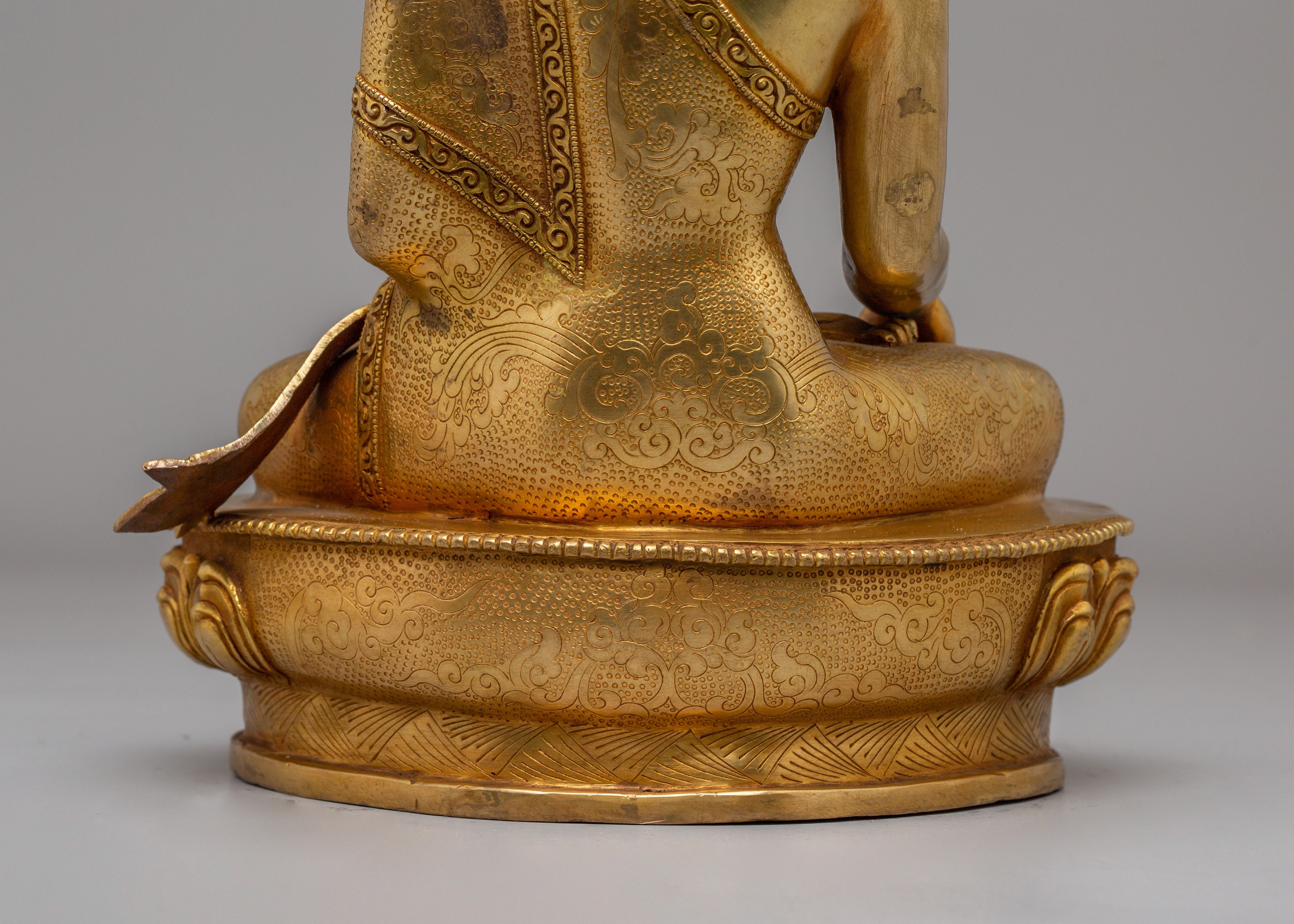 Tathagata Shakyamuni Buddha Statue | Gold Plated Buddhist Sculpture