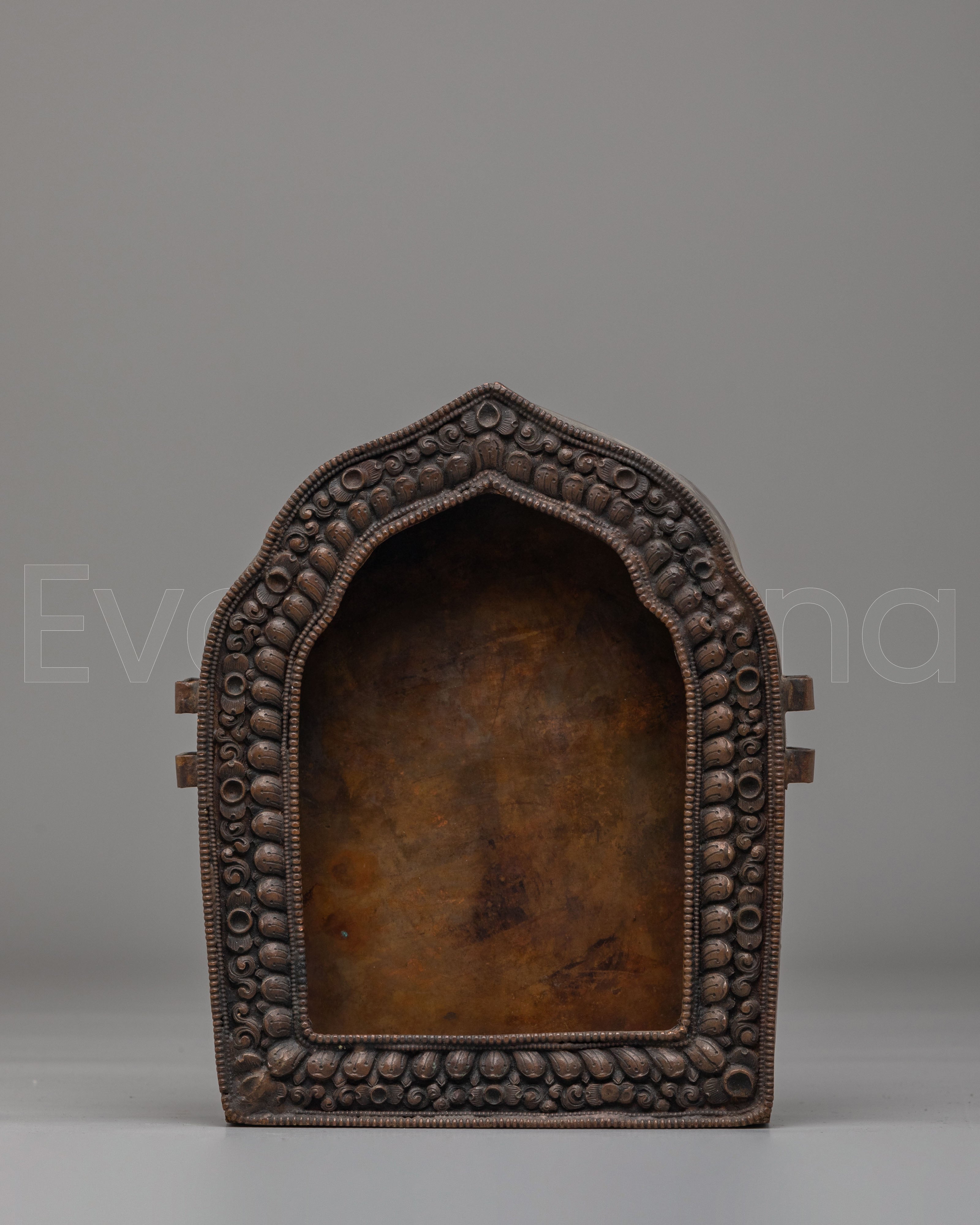 Protective Ghau Box