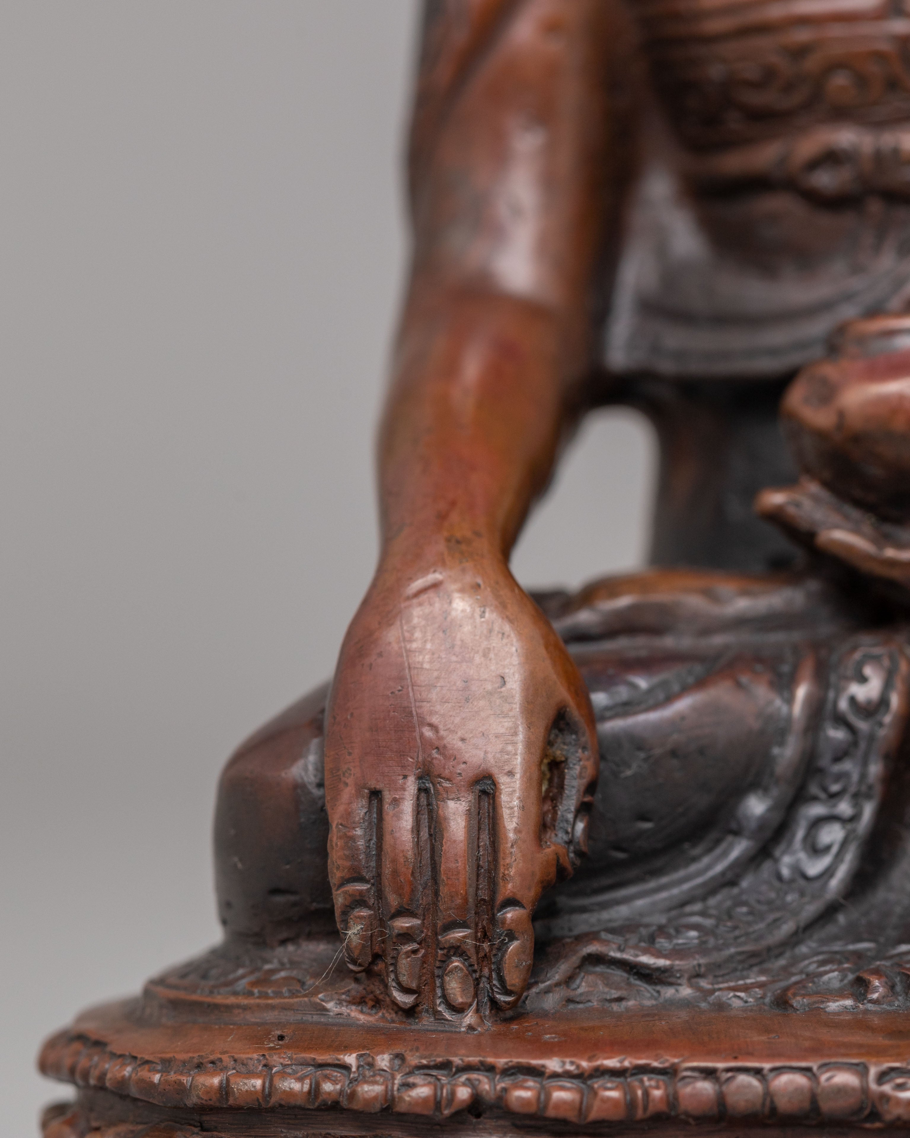 Handmade Shakyamuni Buddha Shrine Statue | Oxidized Copper Body