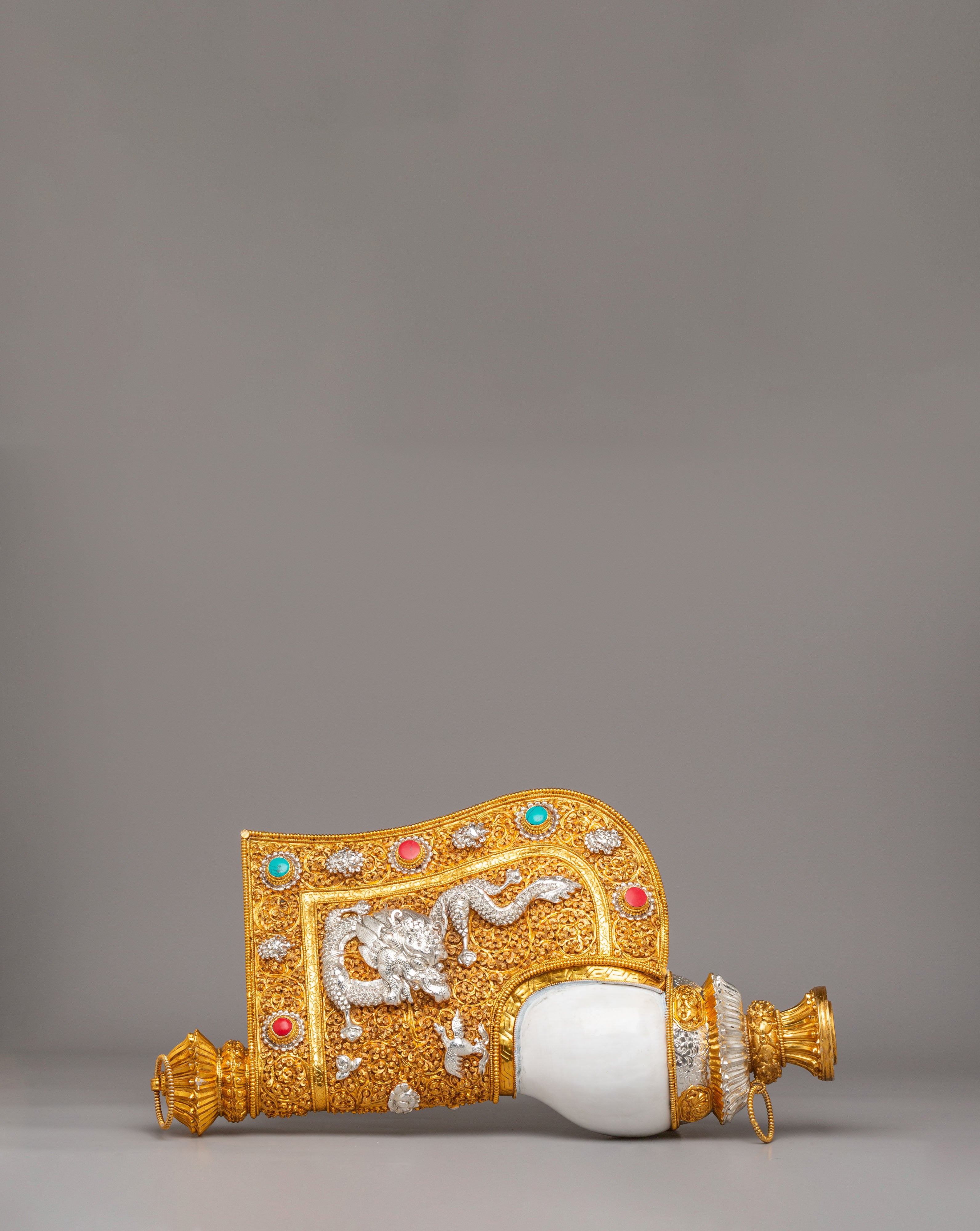 Tibetan Dragon Conch Shell For Prayer | Handcrafted Ritual Artifact