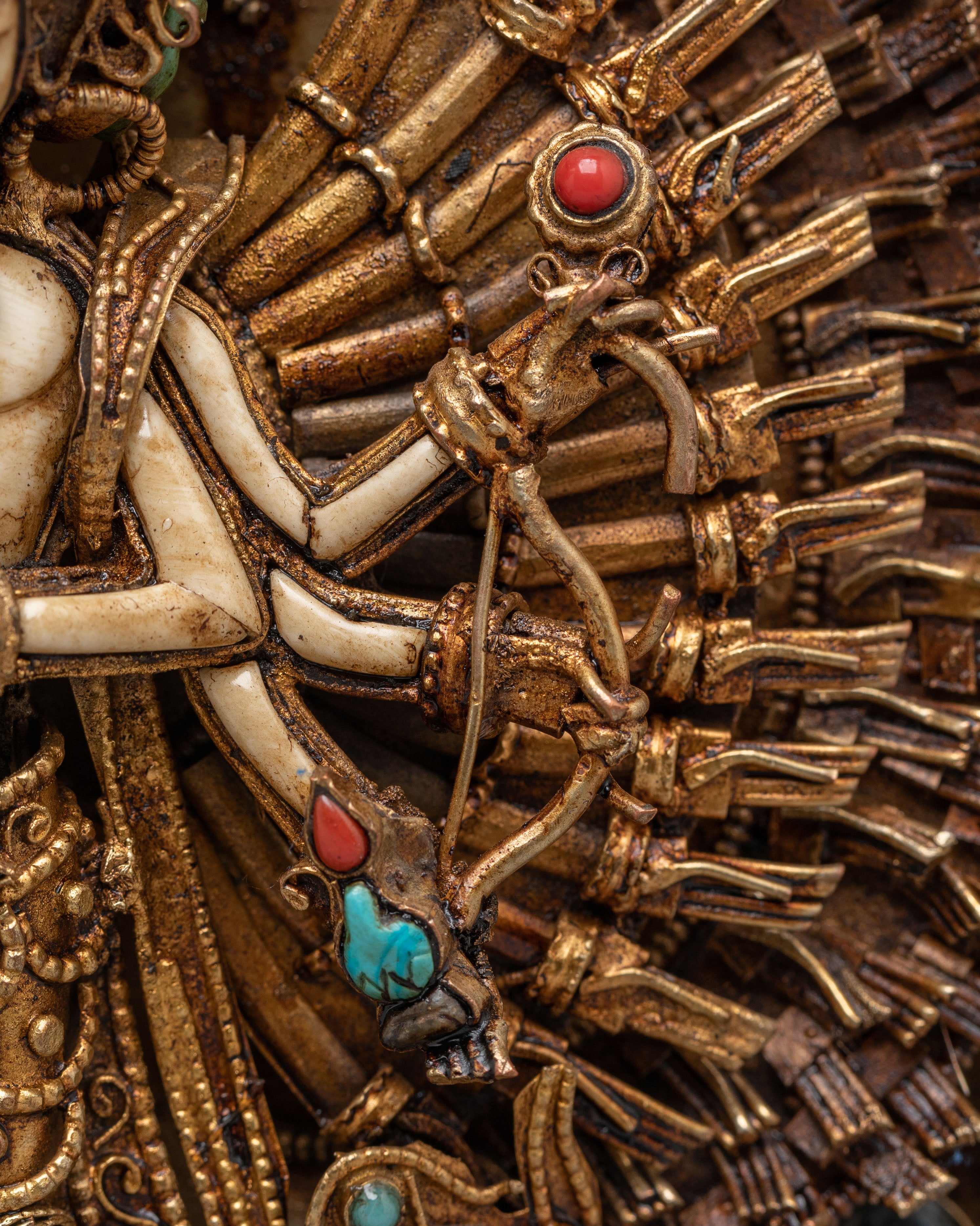 Traditional Thousand-Armed Chenrezig Statue | 1000 Arms Bodhisattva Artwork