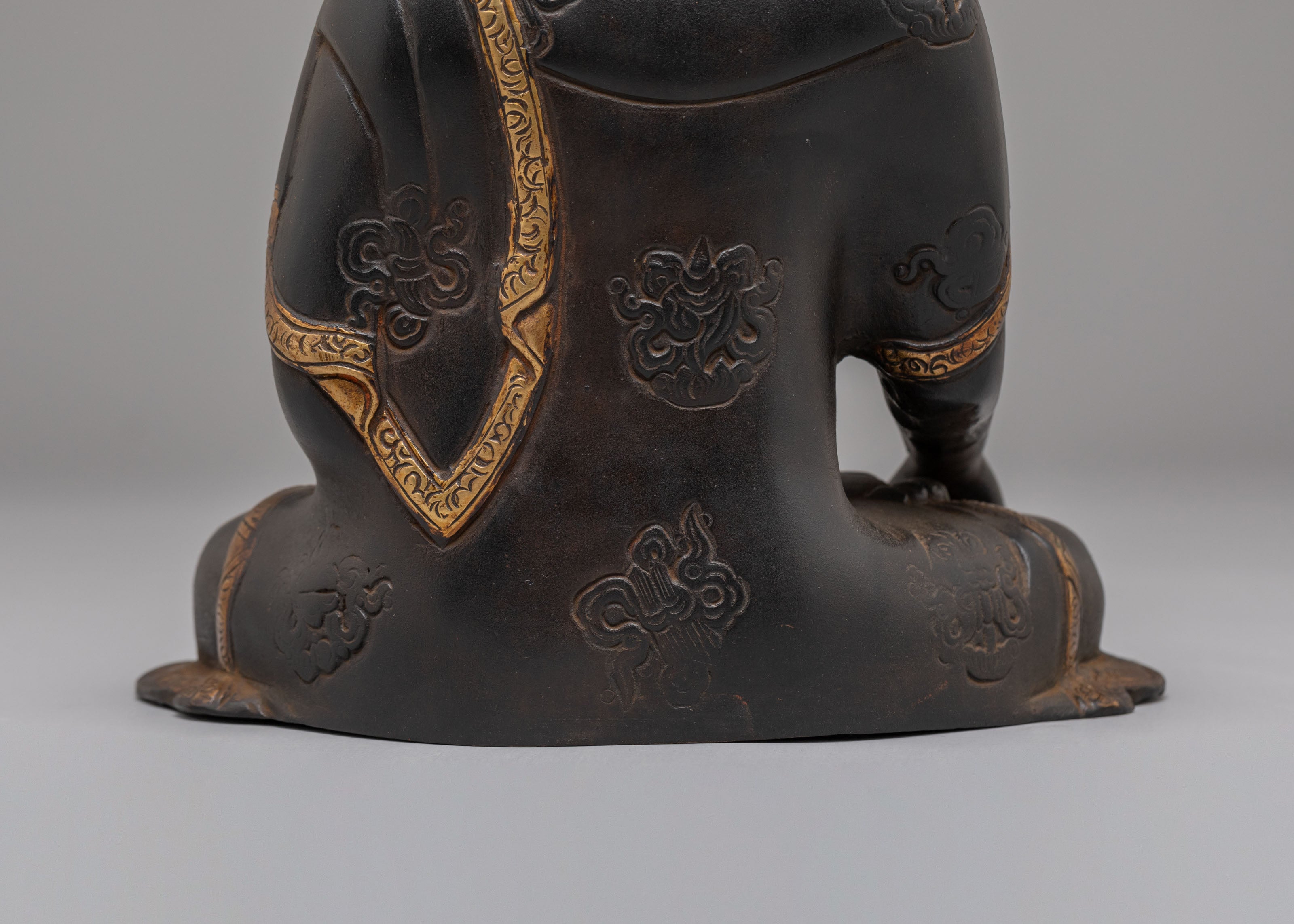 Peace Symbol Shakyamuni Buddha Statue | Handcrafted Copper Sculpture
