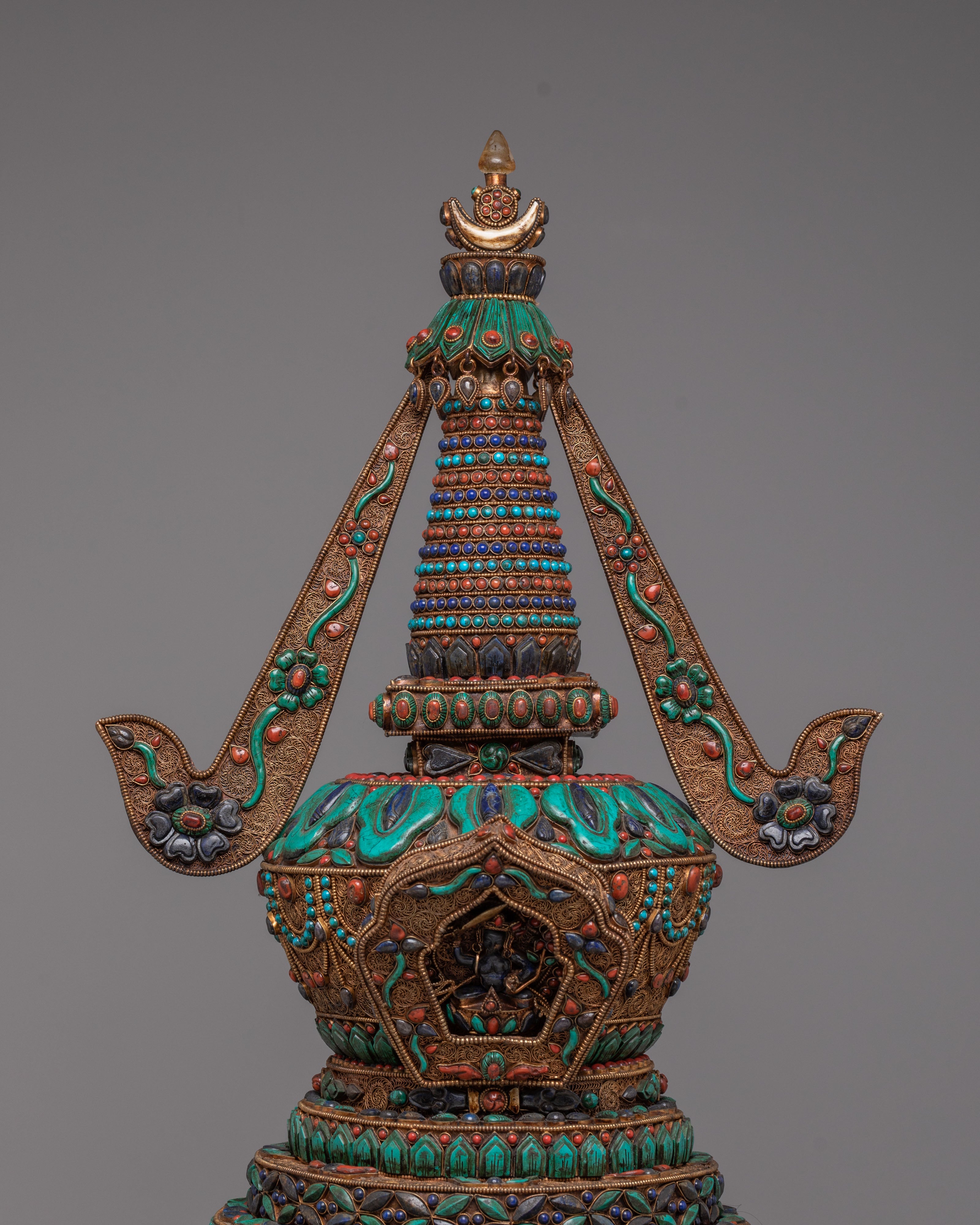 Scared Buddhist Stupa | Symbol of Enlightenment