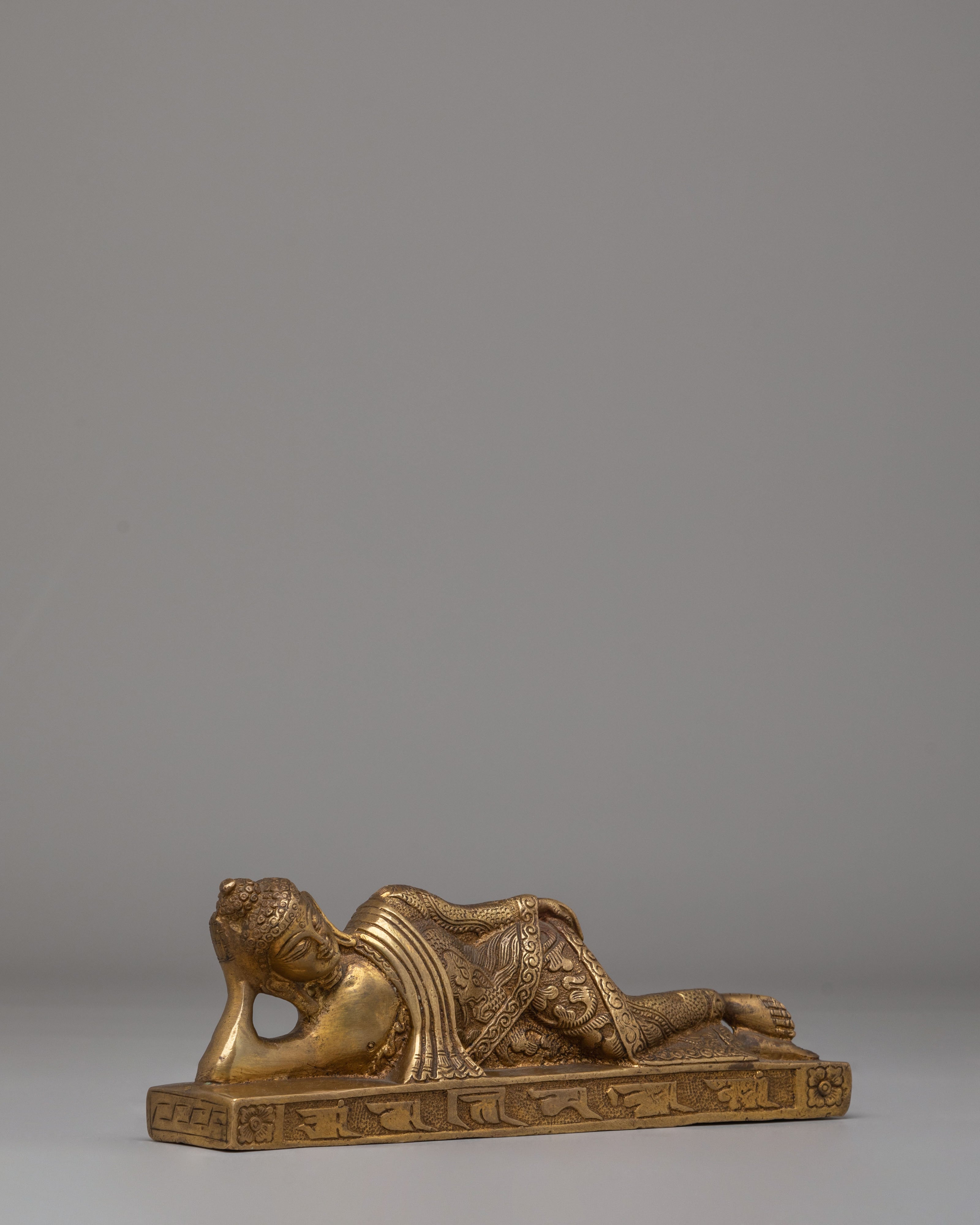 Tibetan Reclining Buddha Statue | Sleeping Buddha Figurine