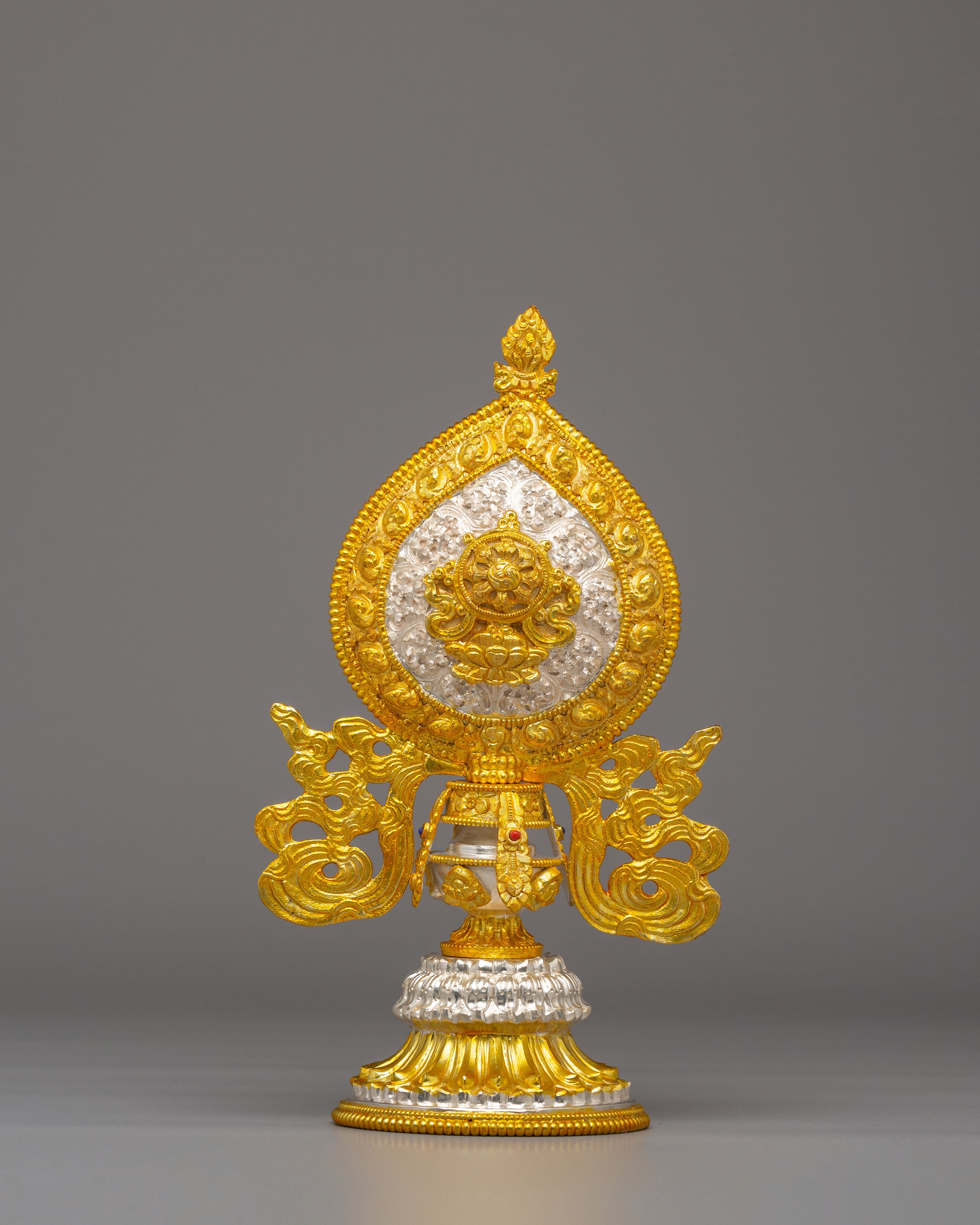 Tibetan Altar Eight Auspicious Symbols | Tibetan Buddhist Ritual Tools