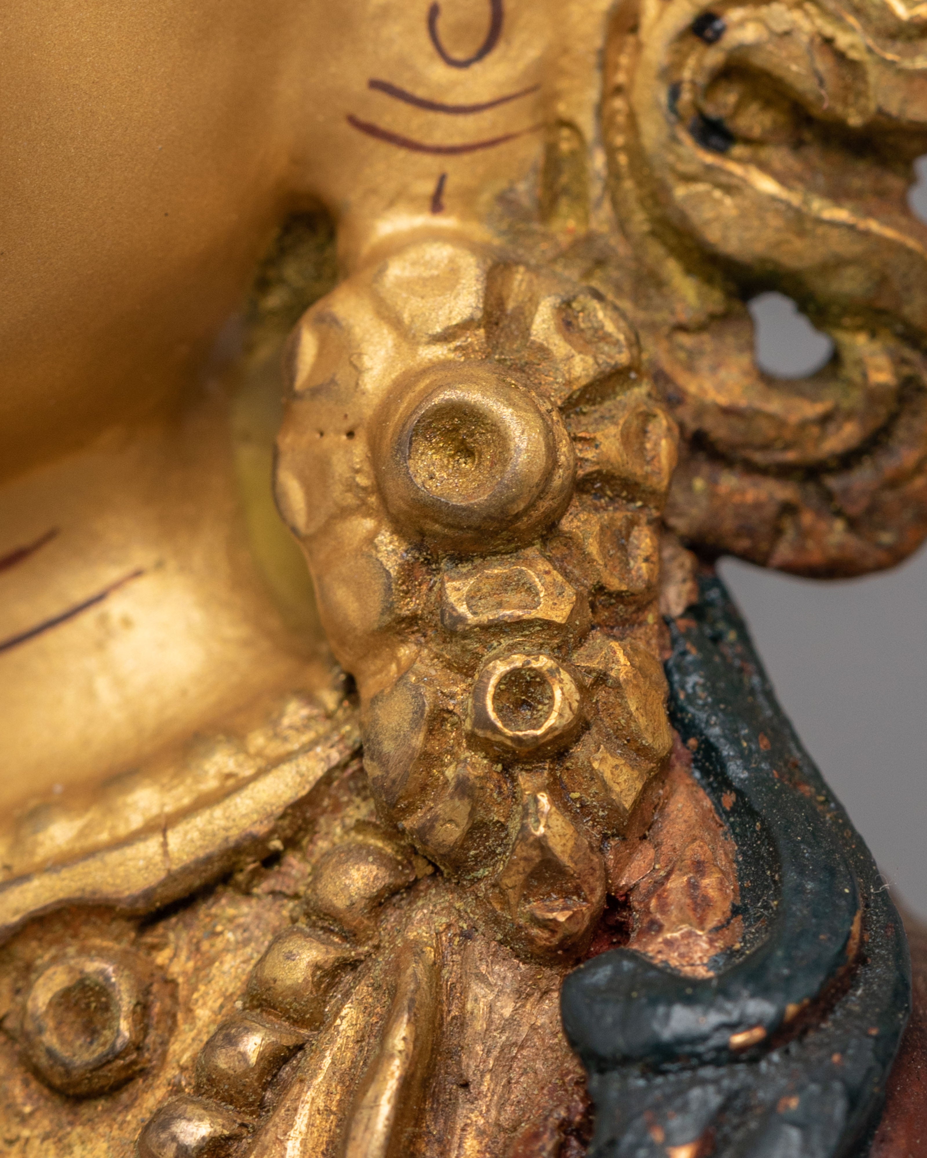 Handcrafted Chenrezig Sculpture | Compassionate Bodhisattva Statue