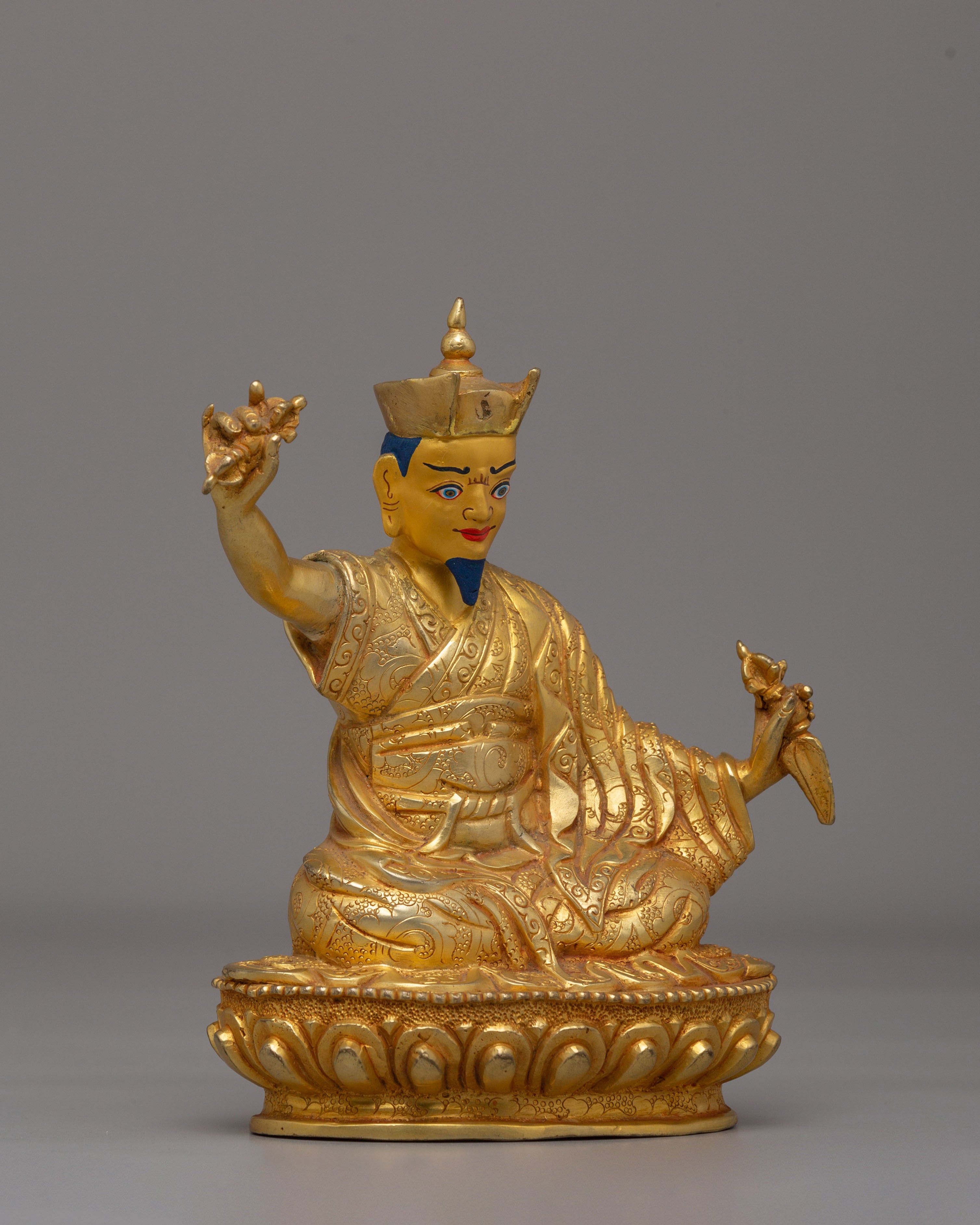 Vajrayana Master 16th Karmapa Statue | A Symbol of Wisdom and Enlightenment