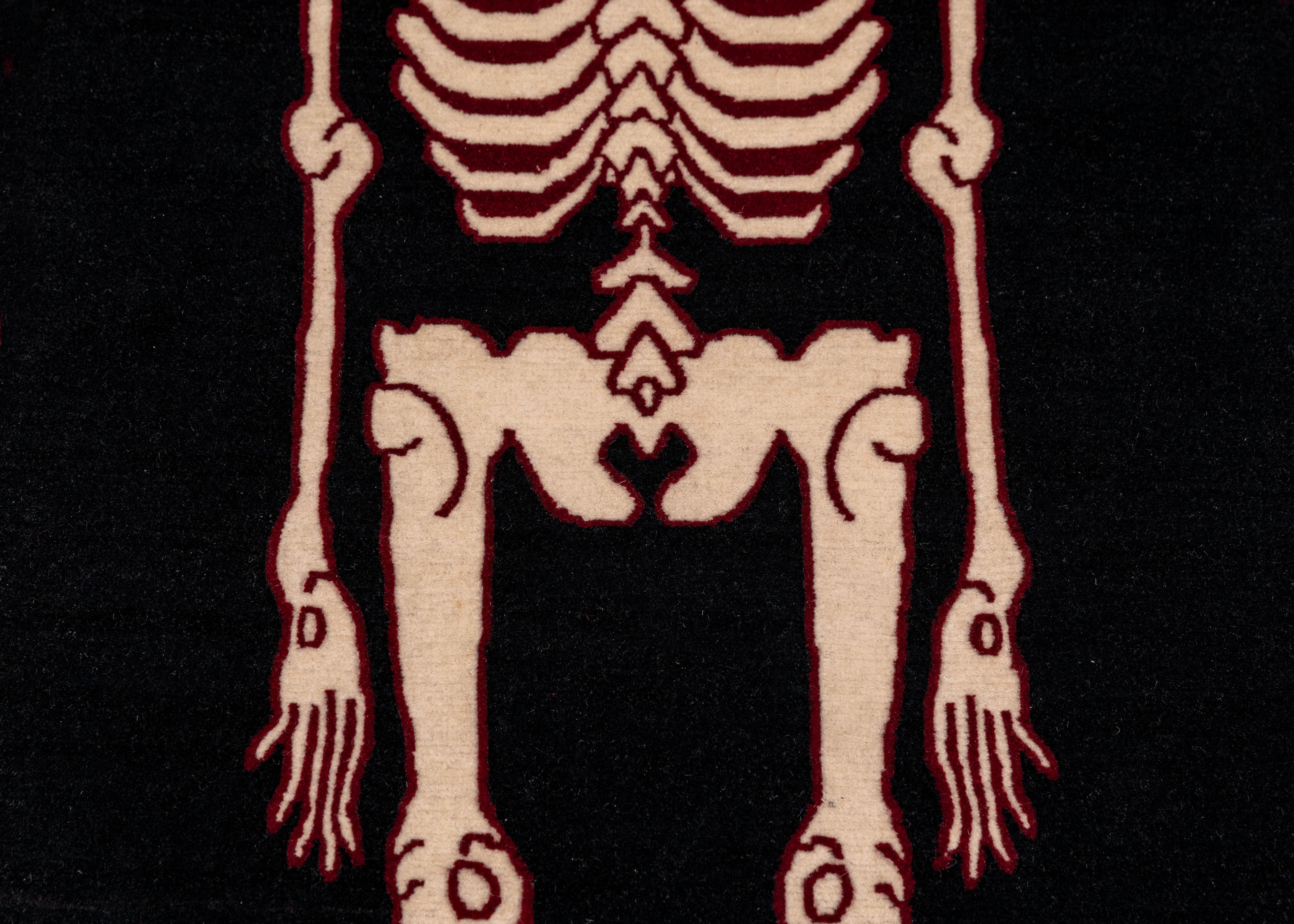 Skull Design Decorative Rug | Tibetan & New Zealand Wool with Viscose Accents