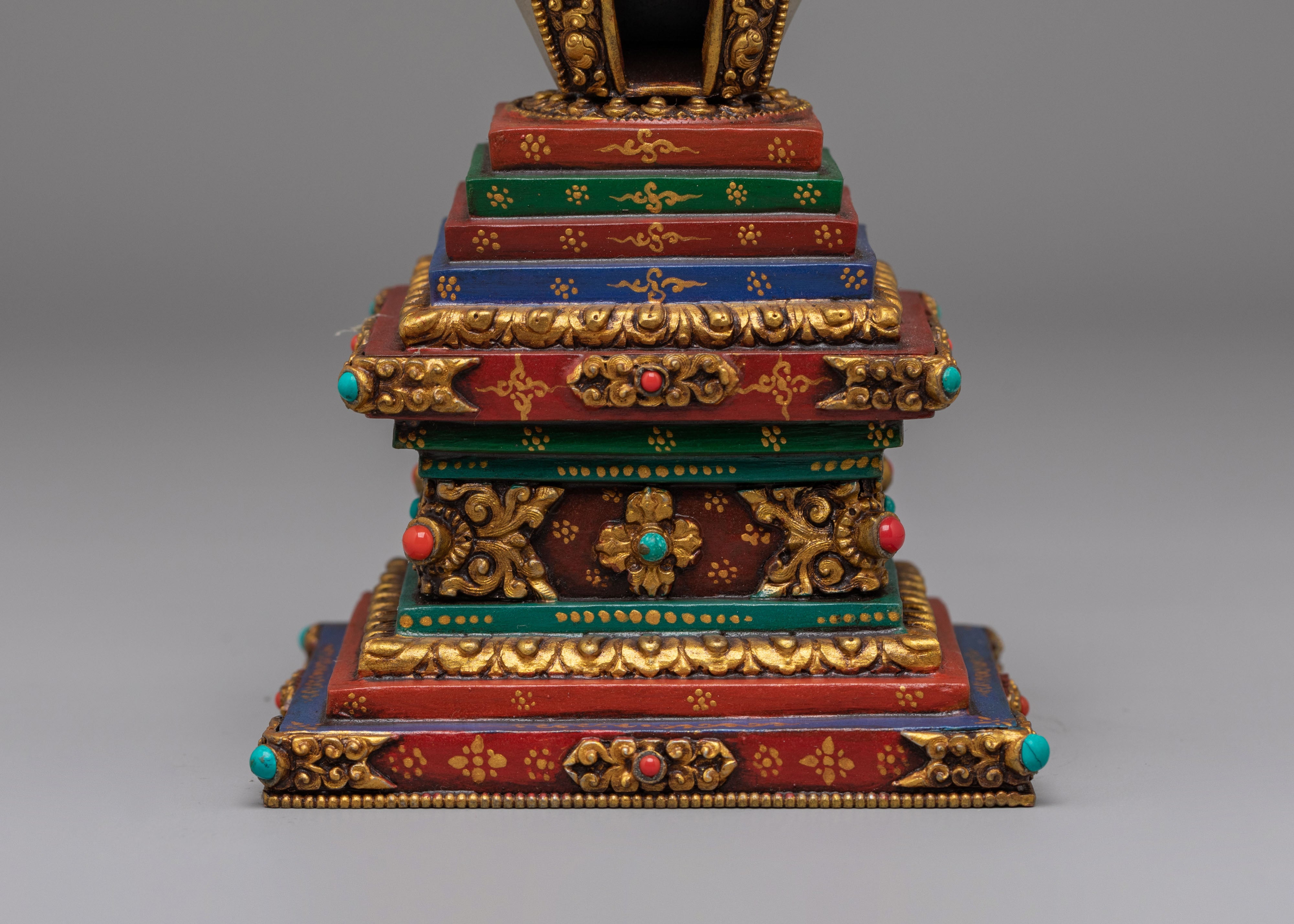 Traditional Himalayan Enlightenment Chorten | Buddhist Stupa Sculpture
