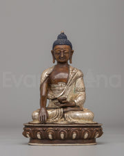 Buddha Shakyamuni Statue