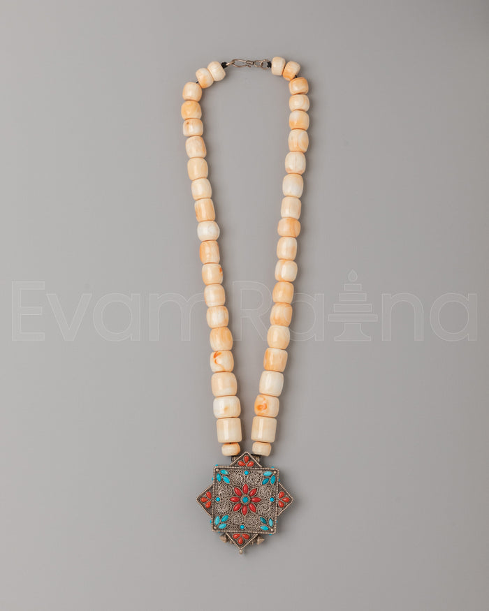 Handmade Ghau Box with Locket | Silver Gemstone Jewelry