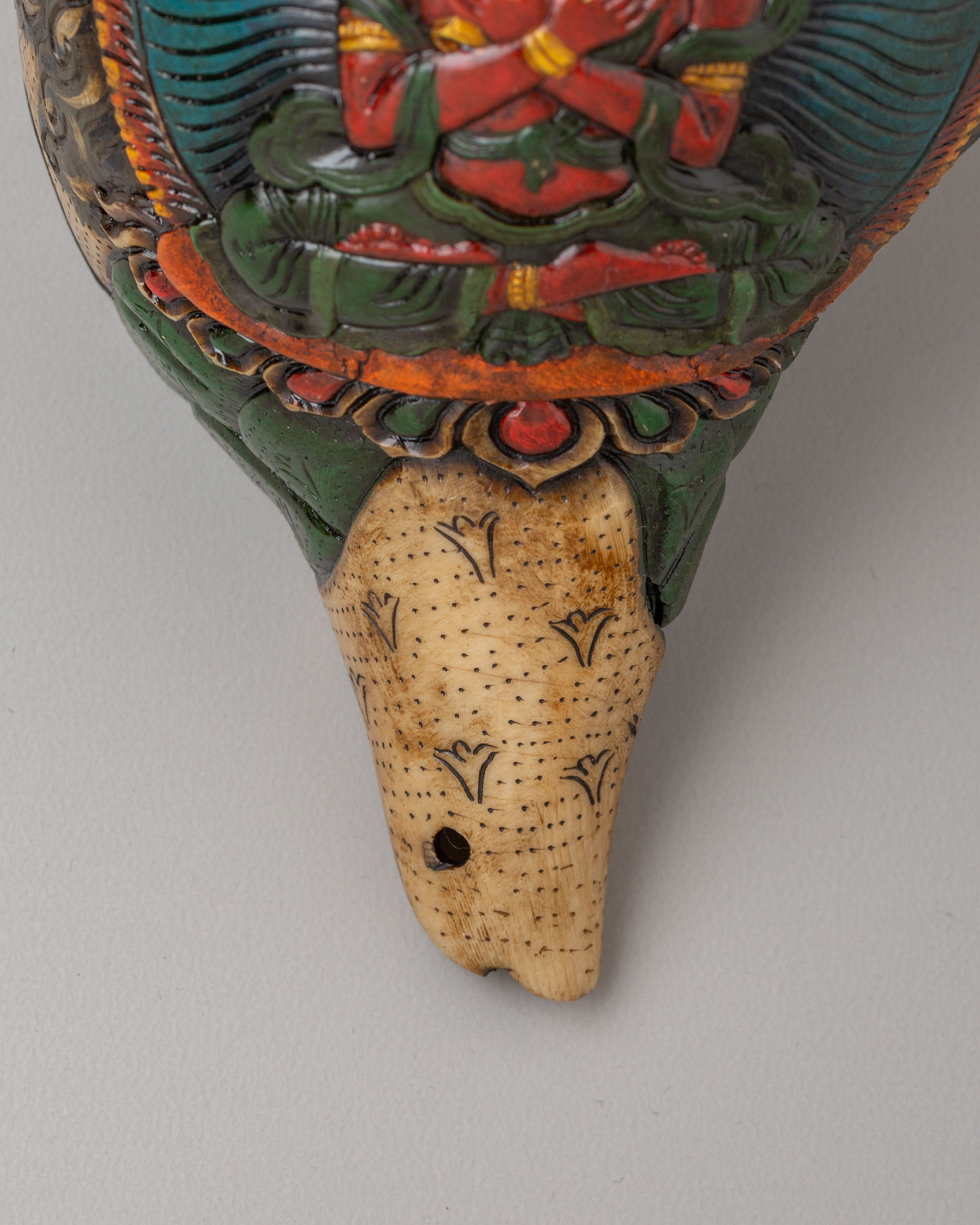 Vajradhara Carved Ritual Conch | Tibetan Buddhist Ritual Conch