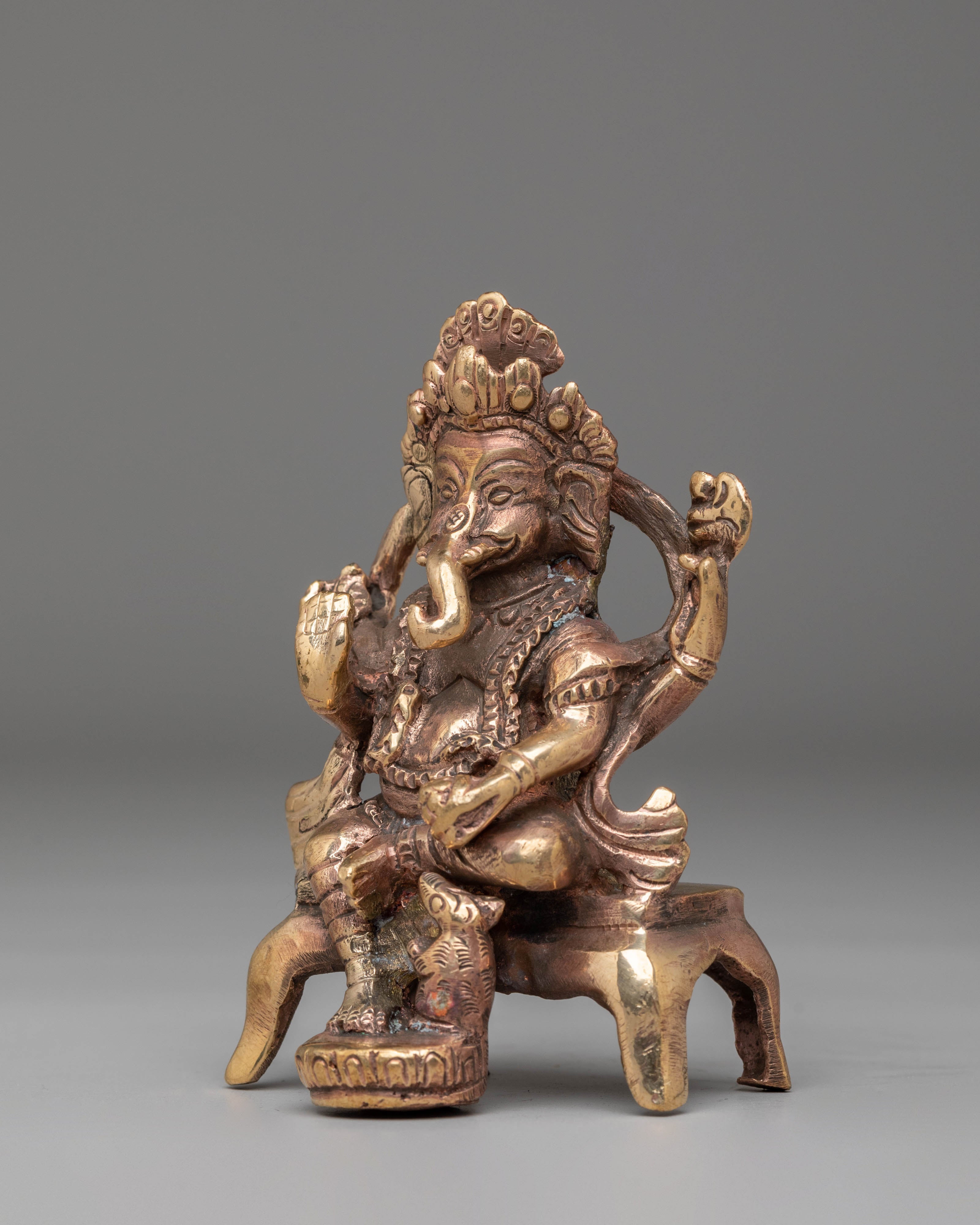Handcrafted Hindu Ganesh Statue | Spiritual Home Decor