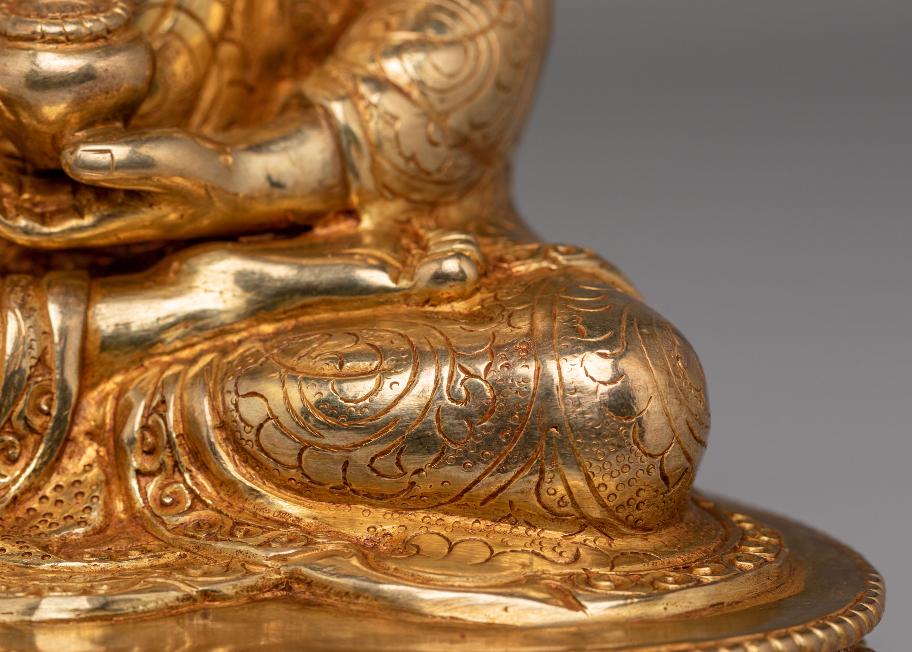 Bhumisparsha Shakyamuni Buddha Statue | Handcrafted Meditation Figurine