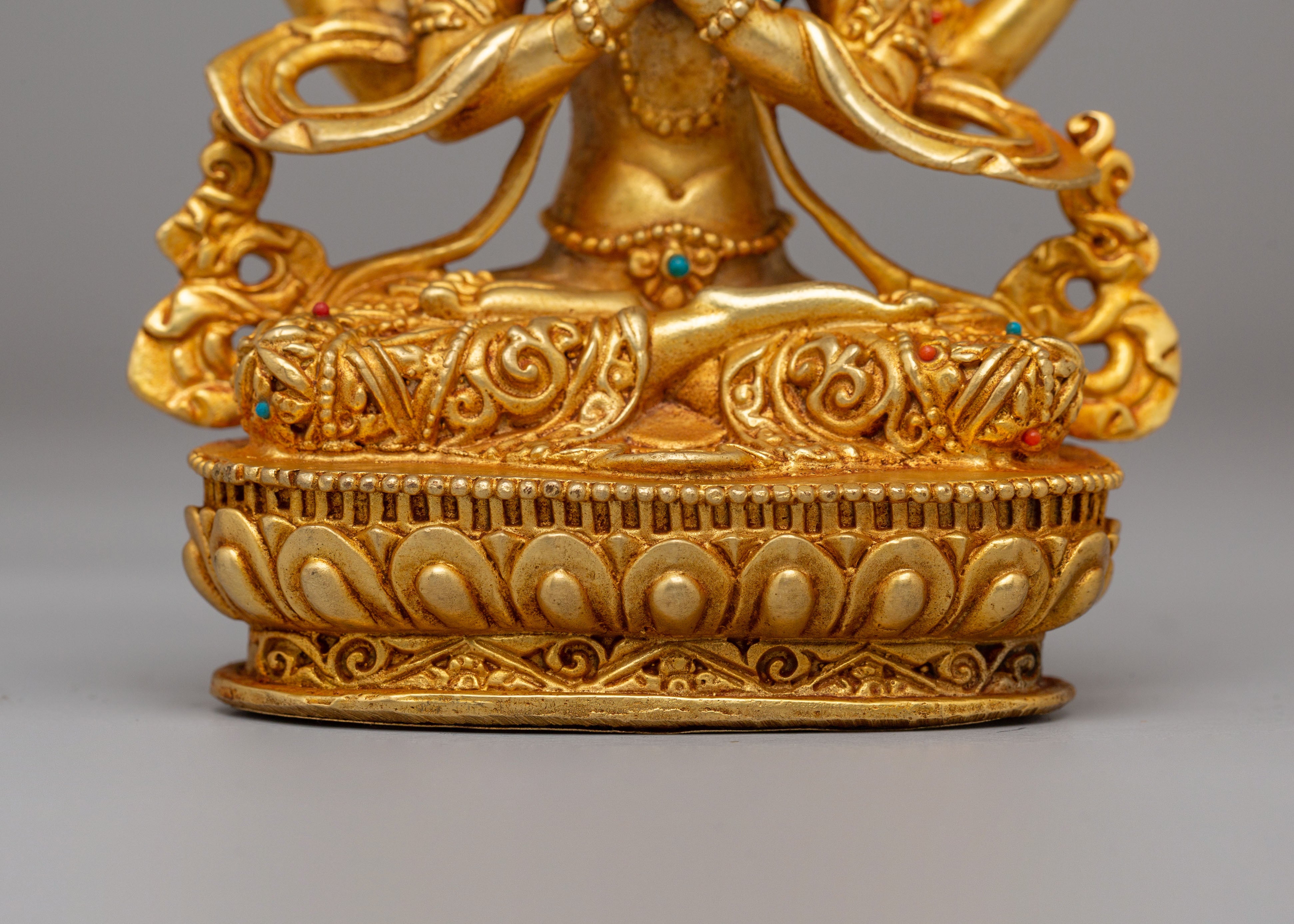 Avalokiteshvara Compassion Deity Statue | Tibetan Chenrezig Statue