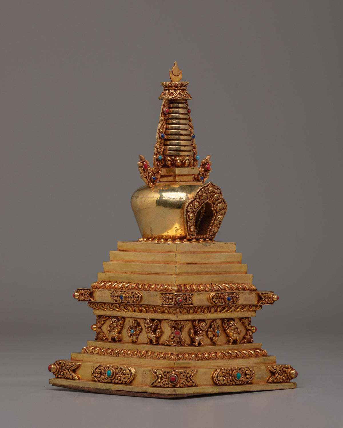 Spiritual Tibetan Stupa for Ceremonies | Stupa for Altar Decor