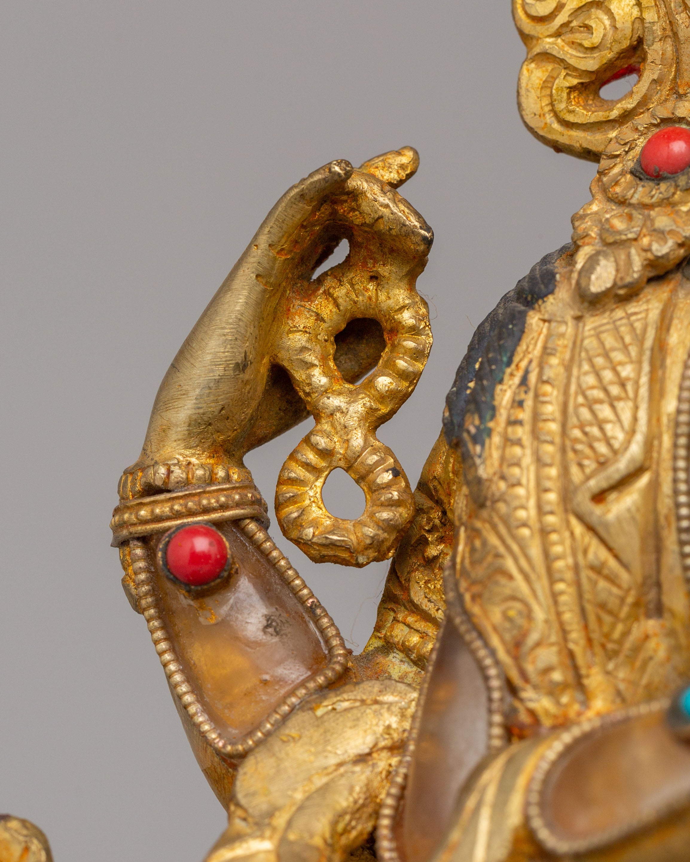 Handmade Chenrezig Statue on Throne | Tibetan Bodhisattva Statue