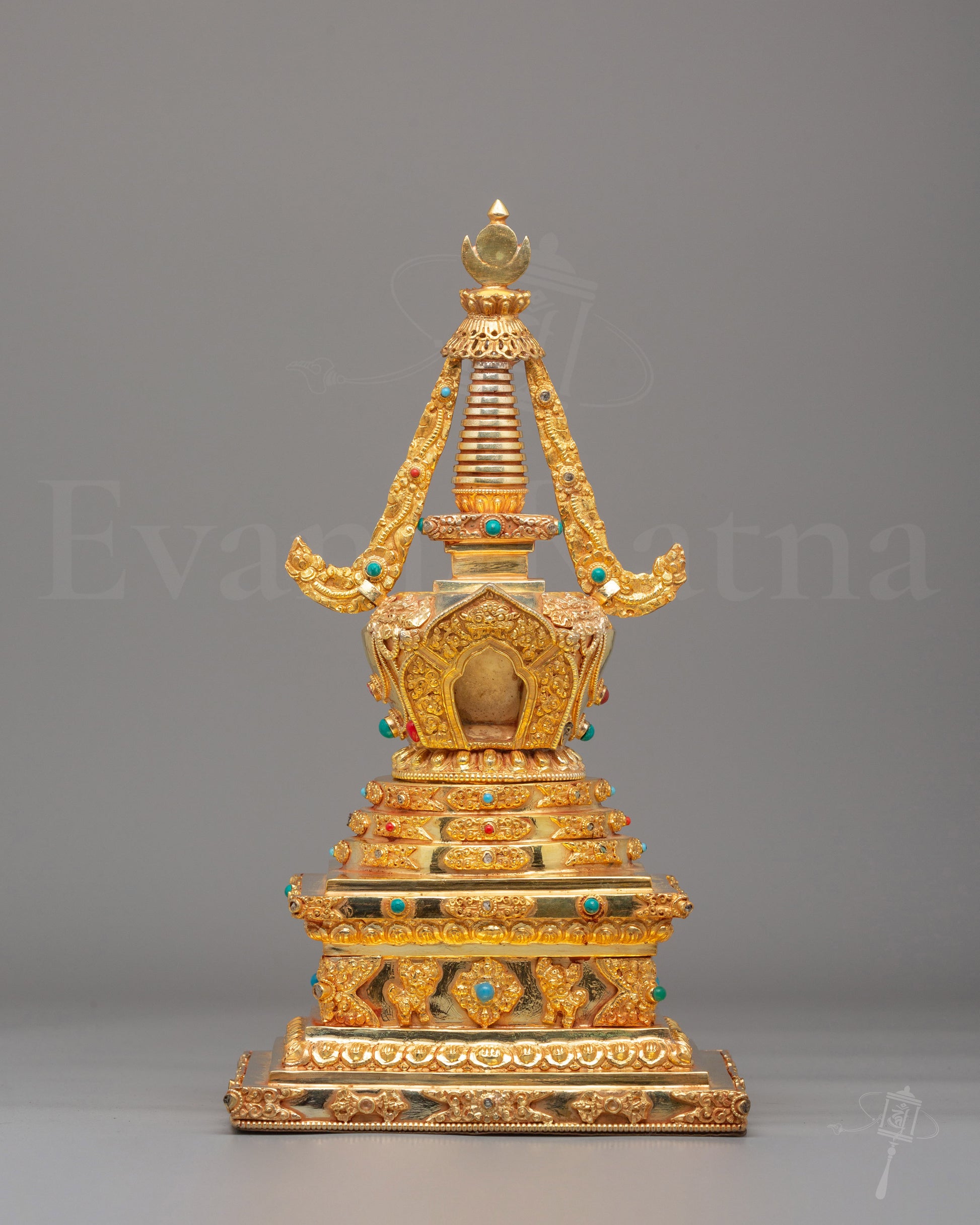 Traditional Buddhist Namgyalma Chorten 