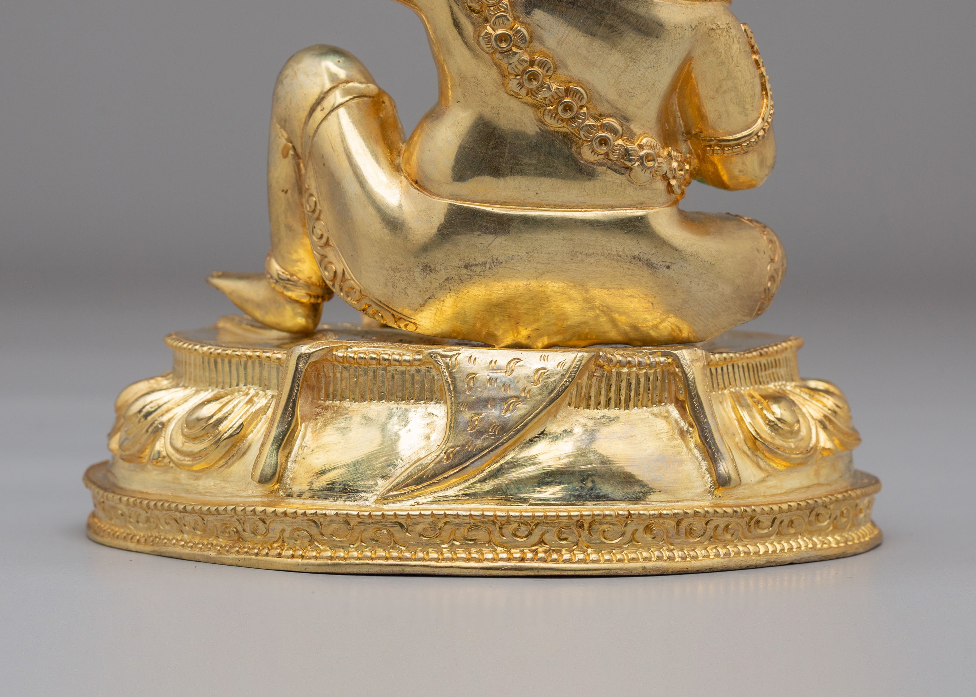 Himalayan Buddhist Master Statue | Tibetan Spiritual Art