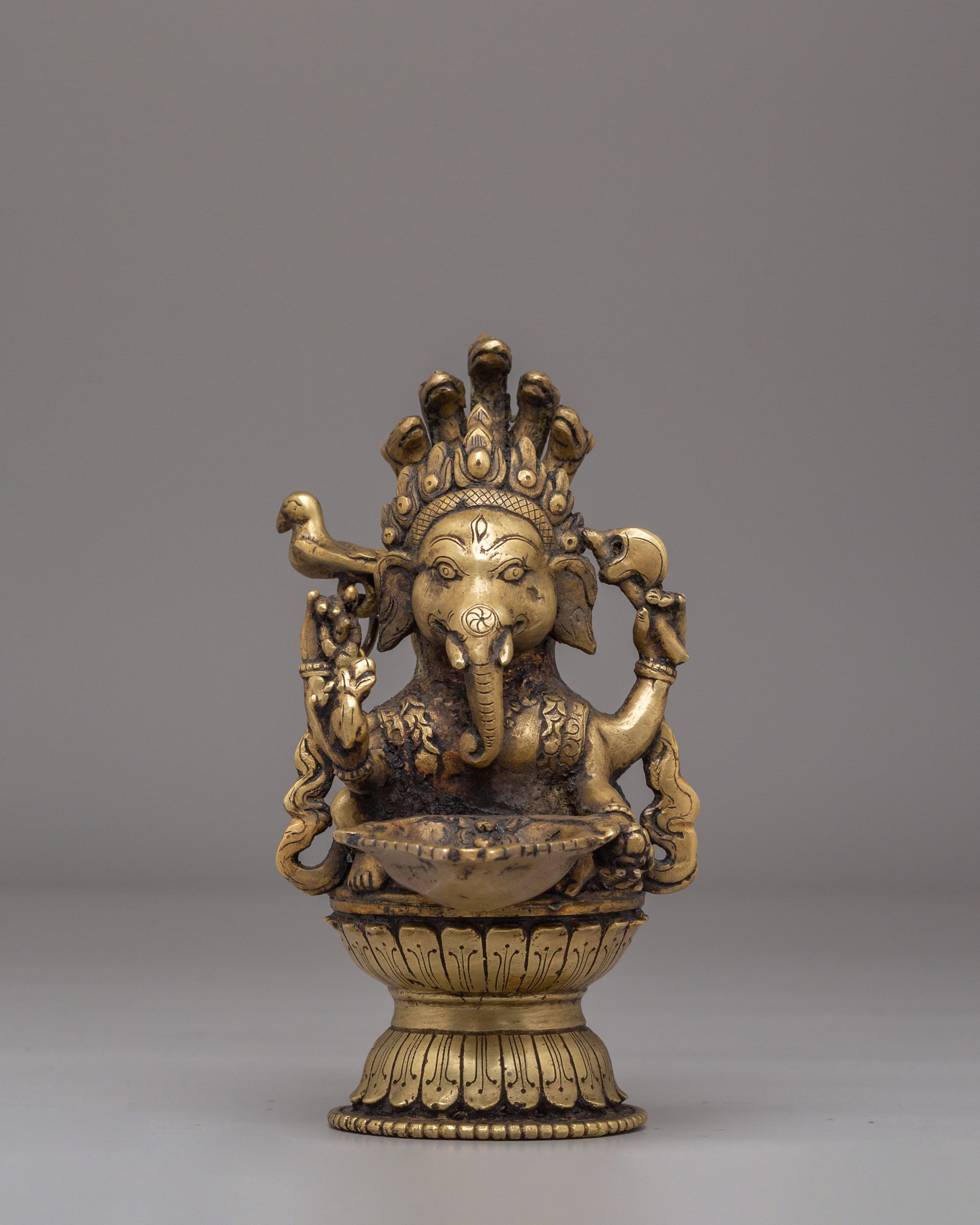 Sukunda Set for Buddhist Ceremonies | Symbol of Auspiciousness