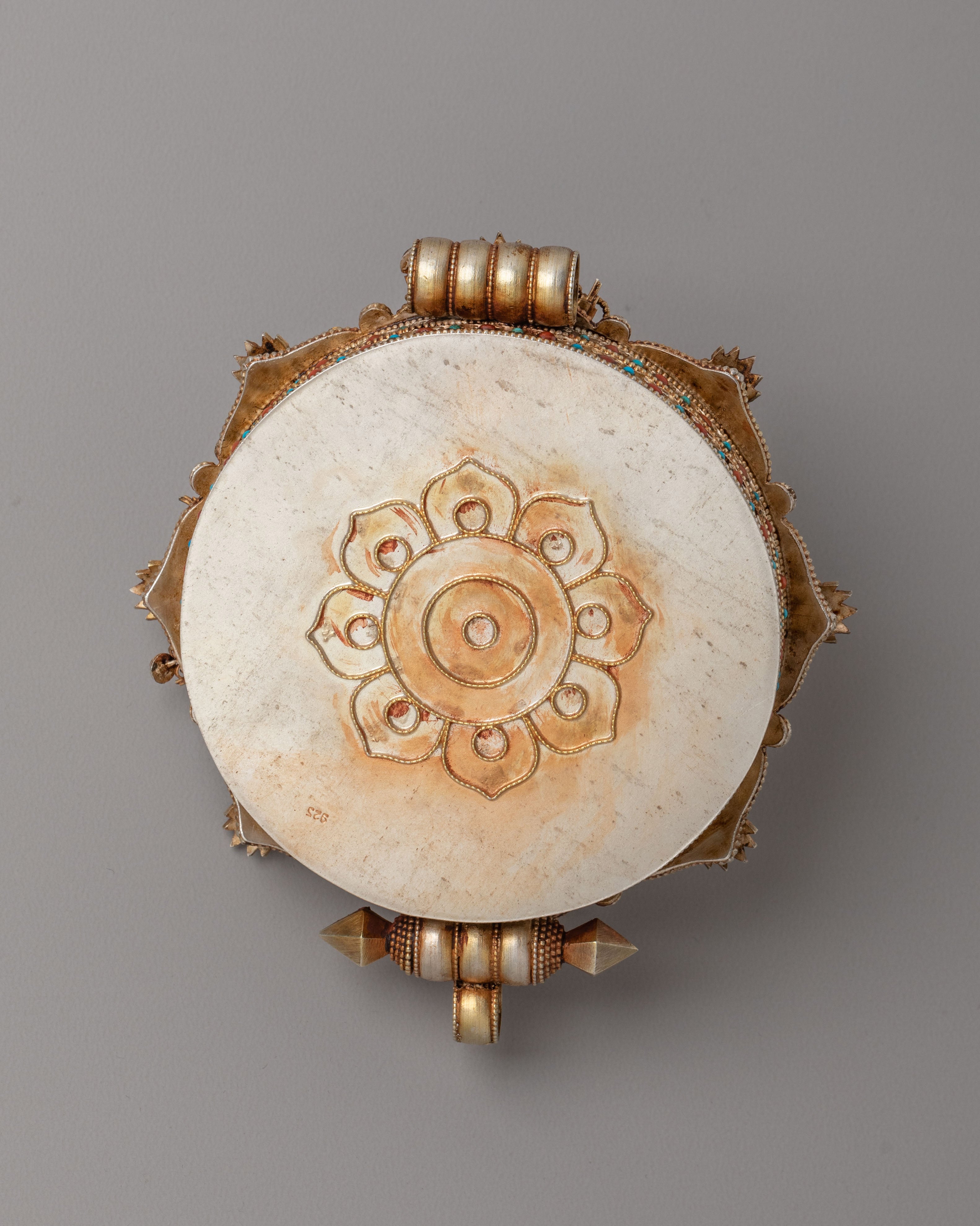 Ghau Box Locket with Deities | Traditional Tibetan Art